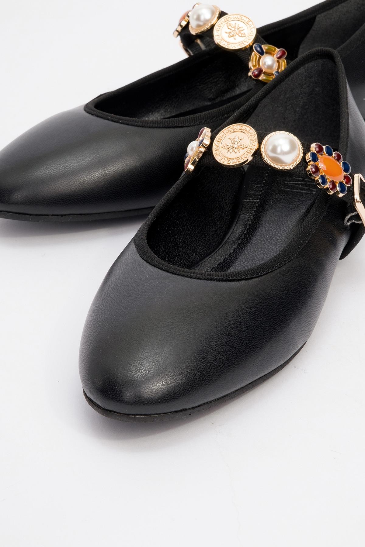 Lauras - Black Embellished Ballet Flat (Women)