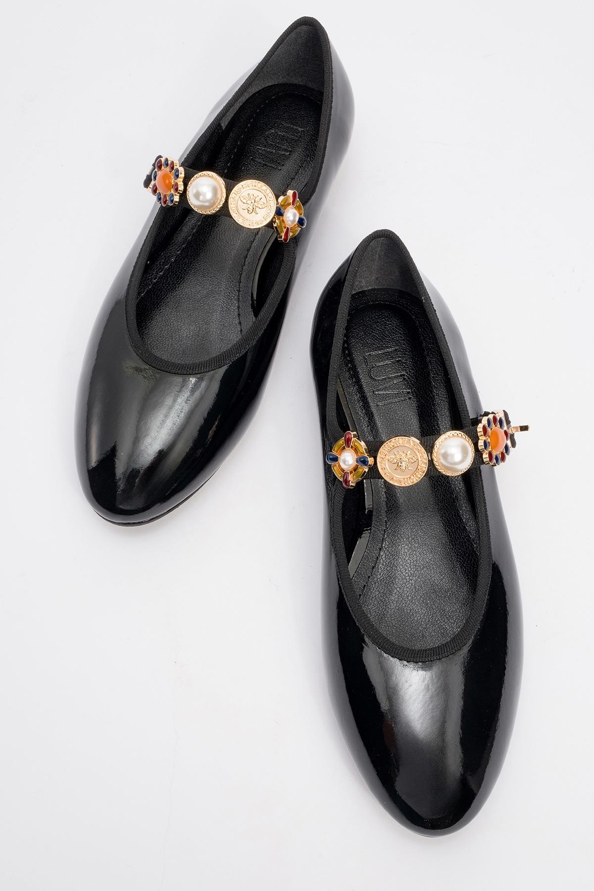 Lauras - Black Patent Embellished Ballet Flat (Women)