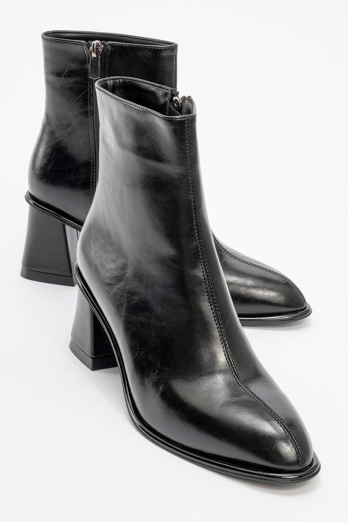 Alba Black Block Heel Boot (Women)