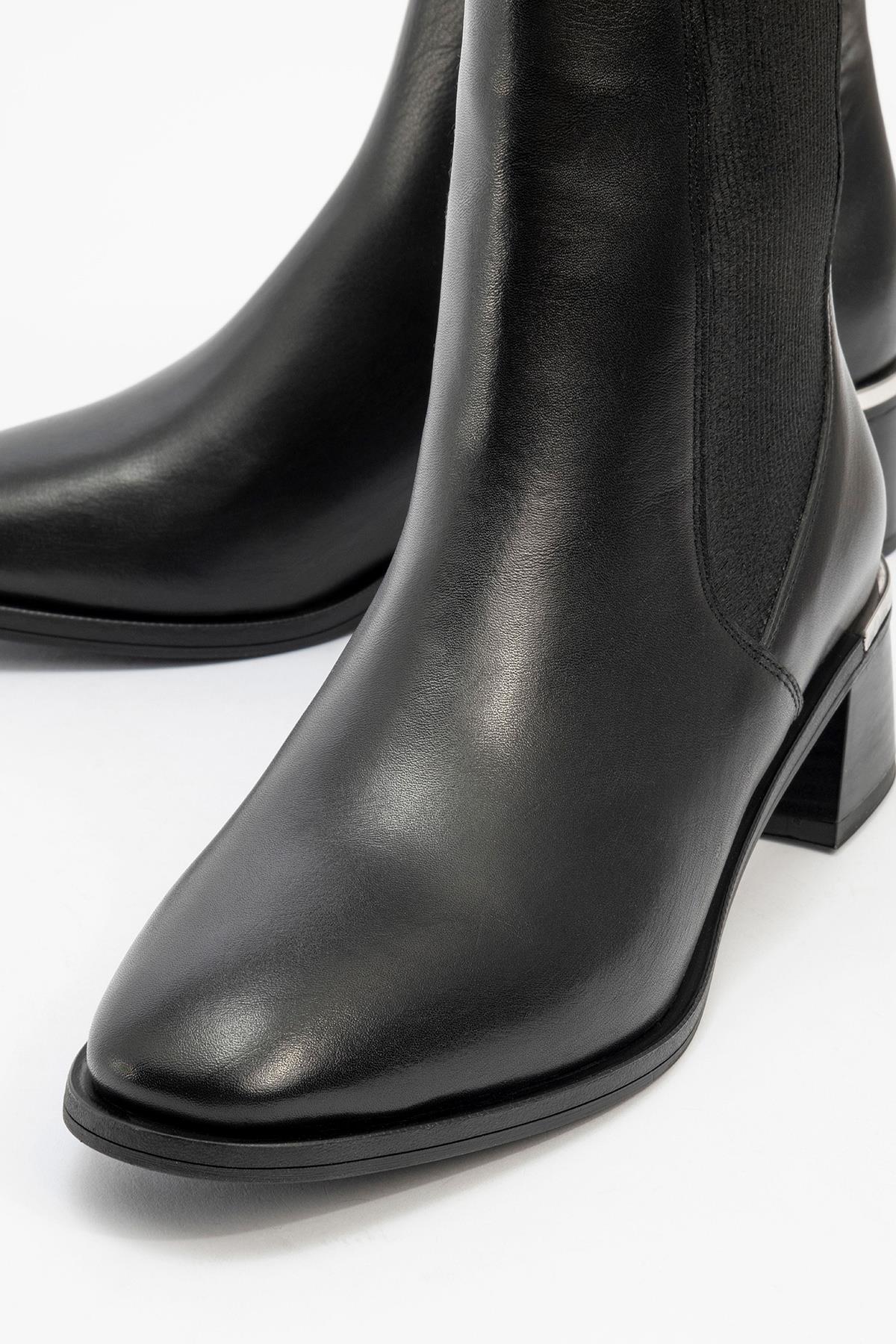 Neiva Black Leather Chelsea Boot (Women)