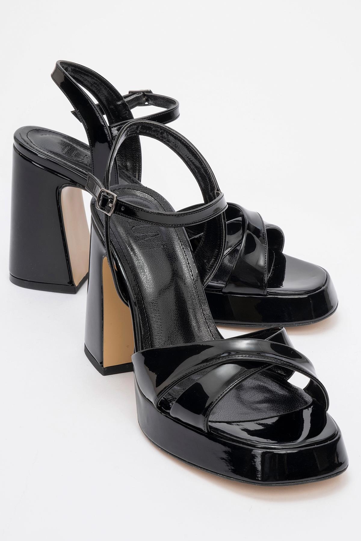 Lello - Black Patent Platform Pump (Women)