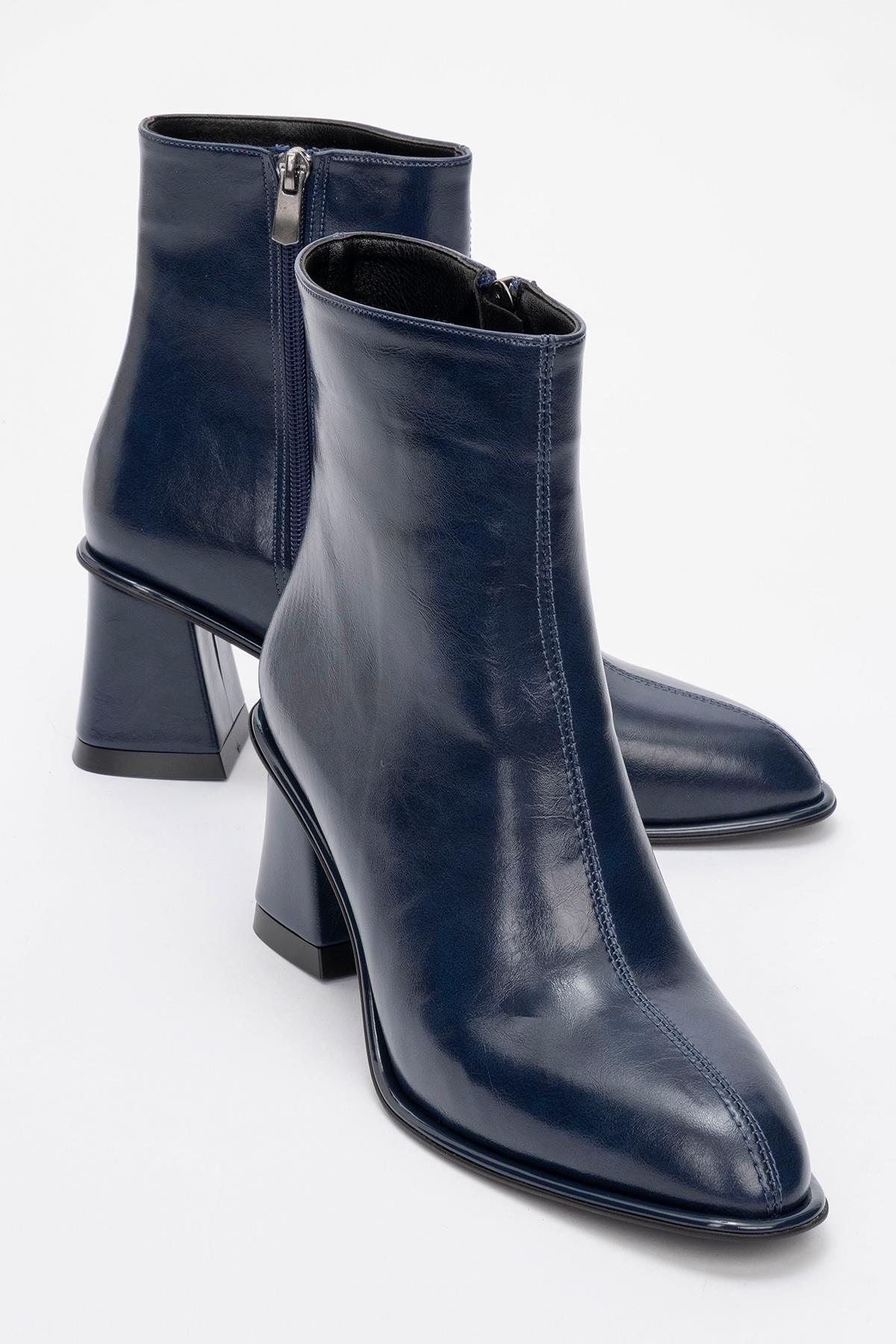 Alba - Navy Block Heel Boot (Women)