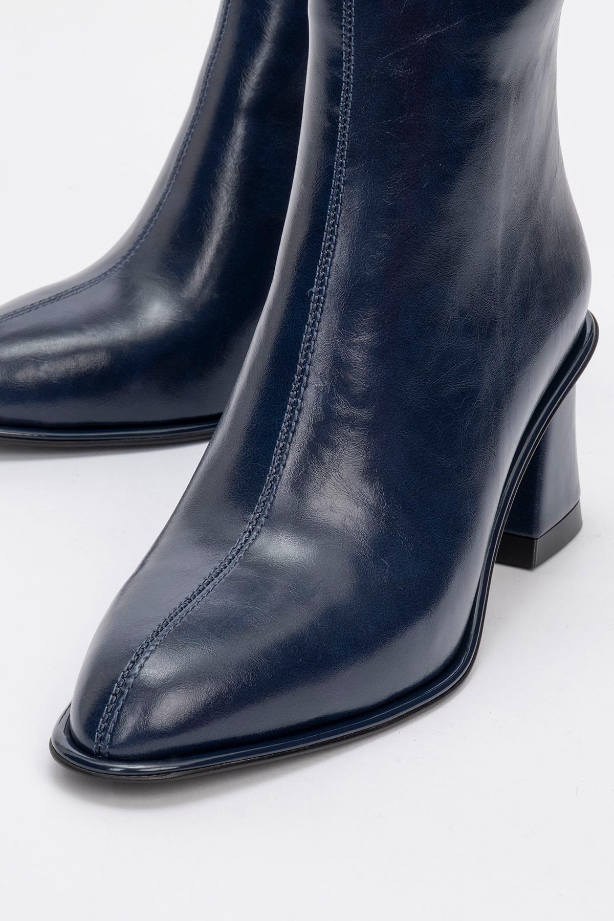 Alba - Navy Block Heel Boot (Women)