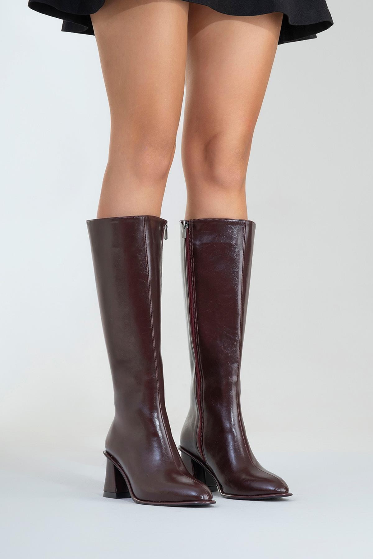 Paradis - Burgundy Block Heel Knee-High Boot (Women)