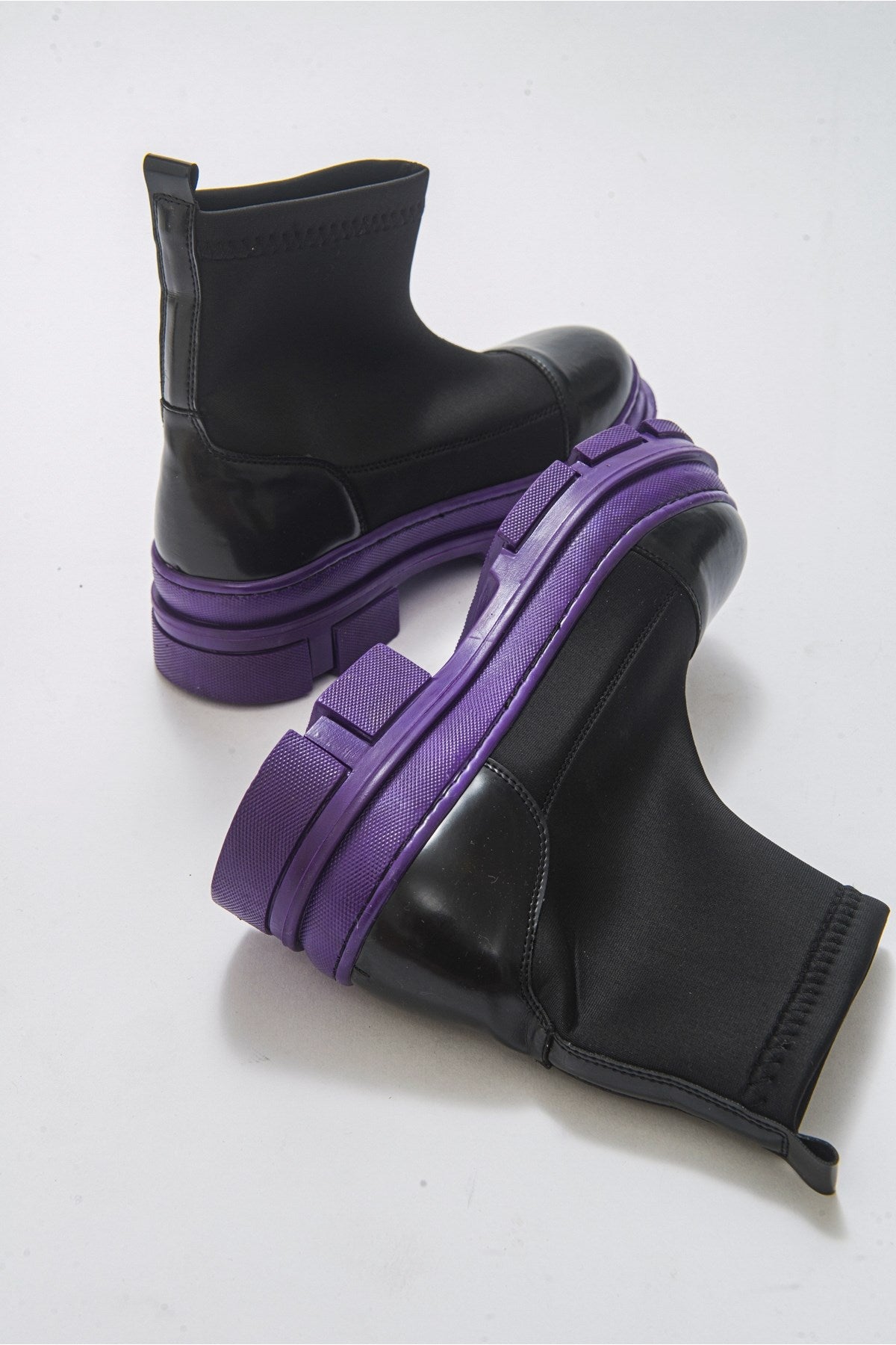 Bendis - Black/Purple Scuba Boot (Women)