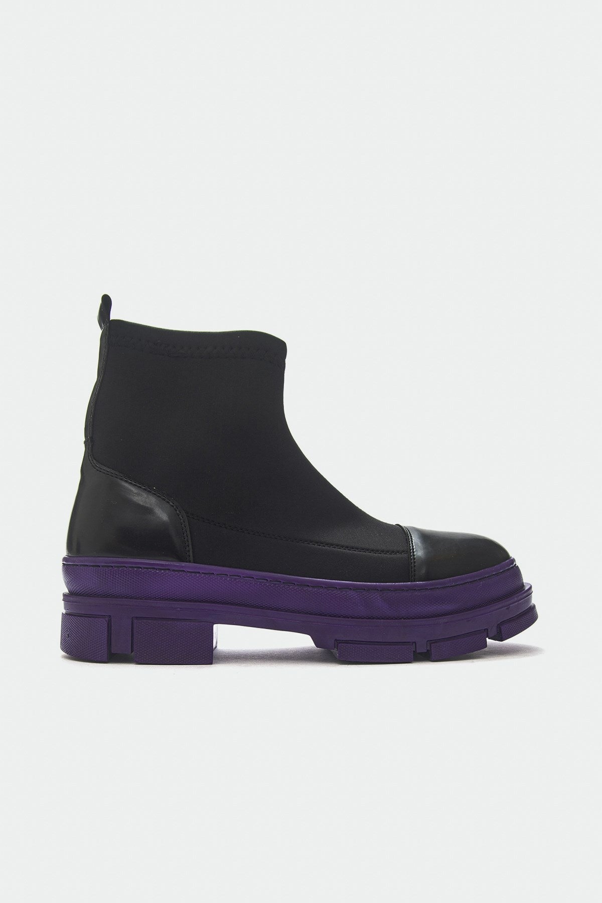 Bendis - Black/Purple Scuba Boot (Women)