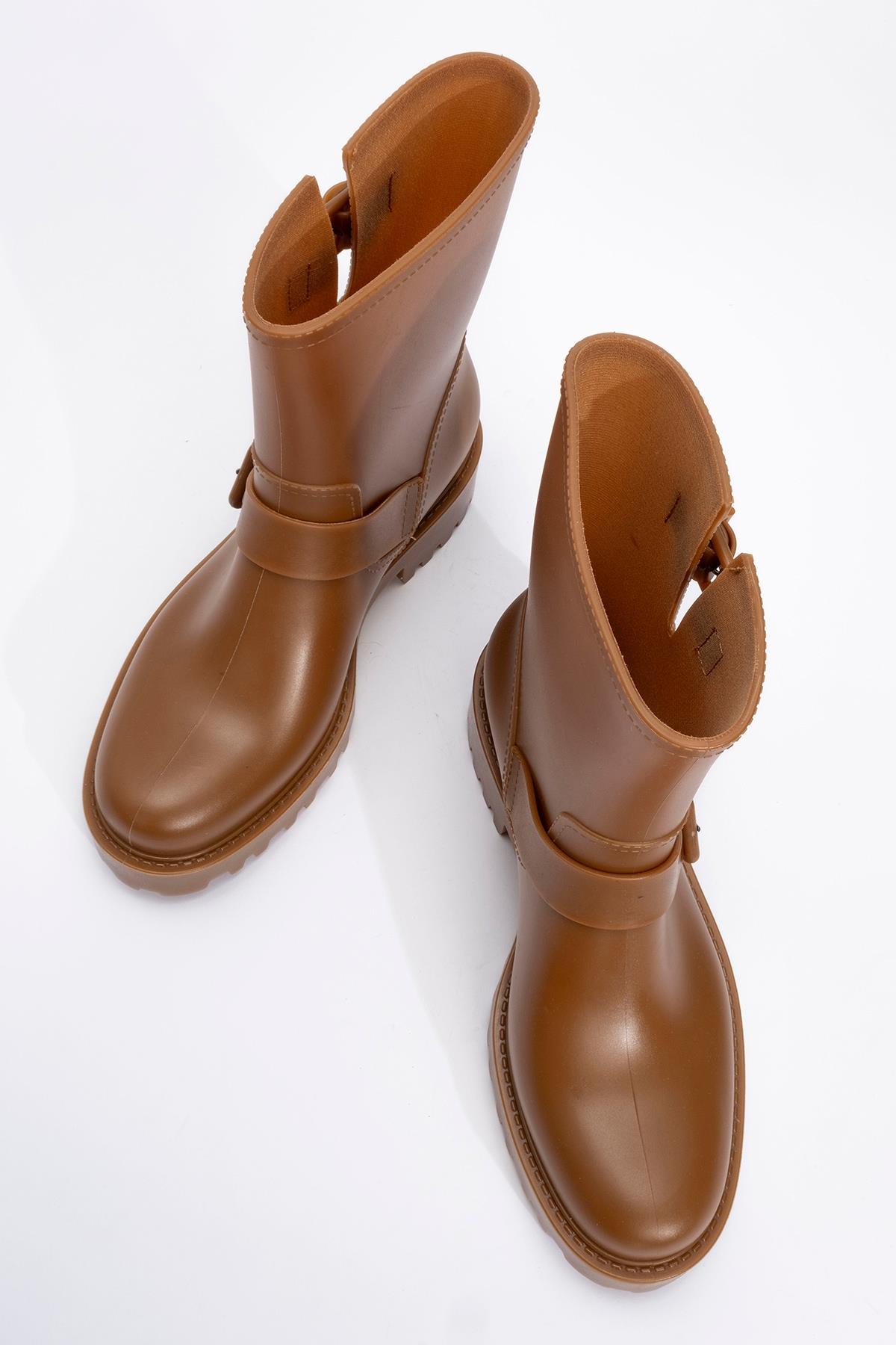 Zone - Cognac Rain Boot (Women)