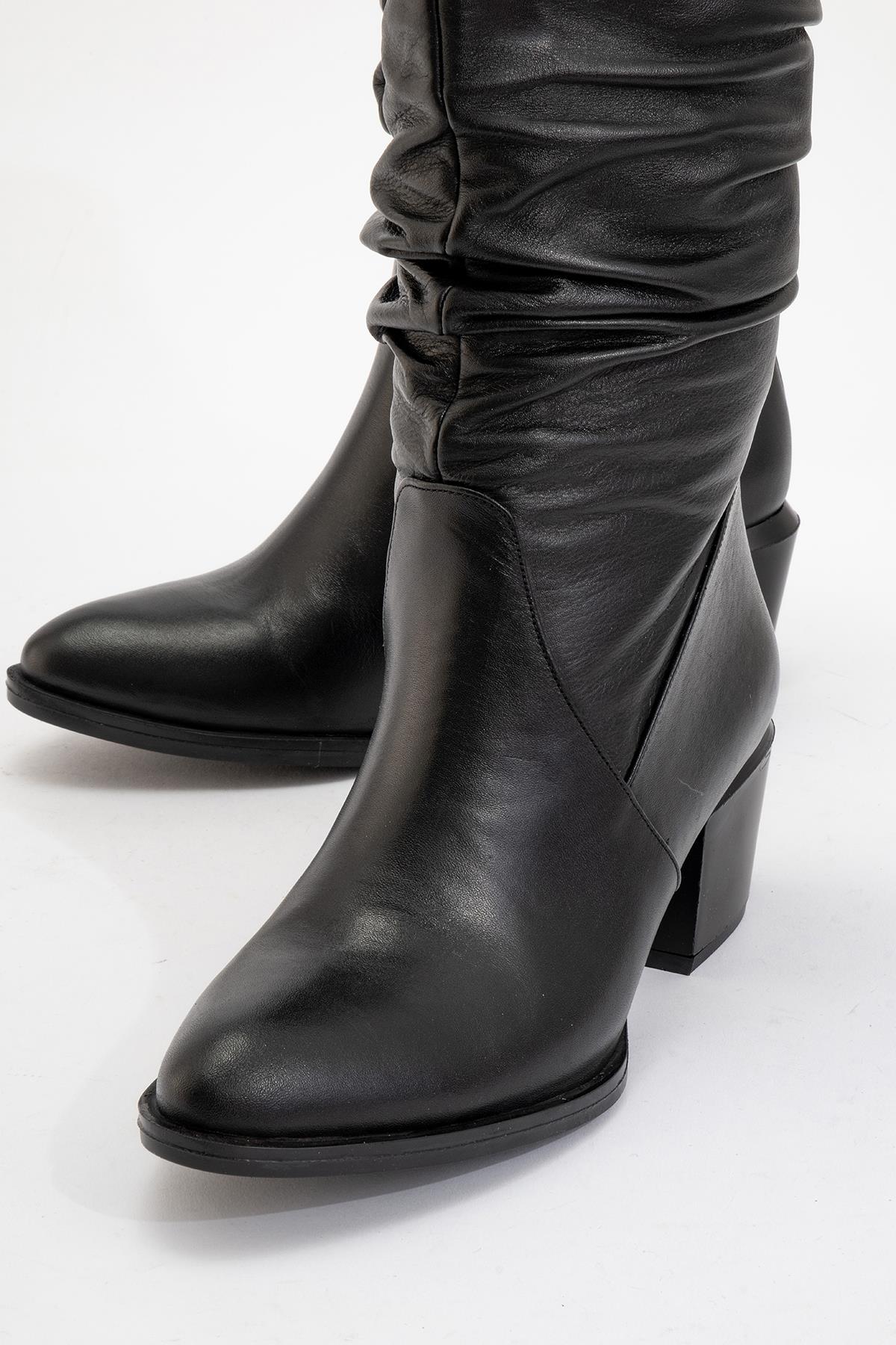 Soule - Black Genuine Leather Heeled Short Boot (Women)