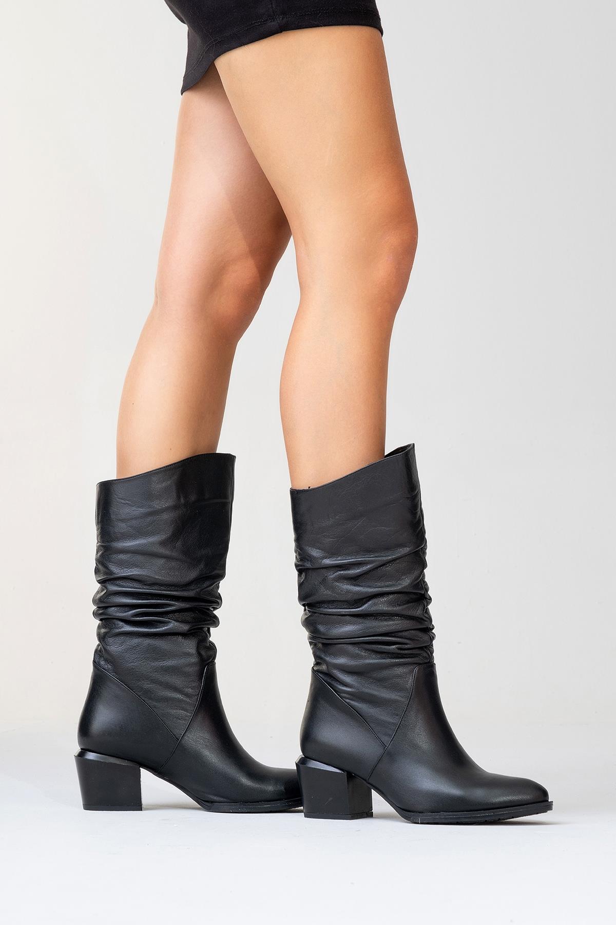 Soule - Black Genuine Leather Heeled Short Boot (Women)