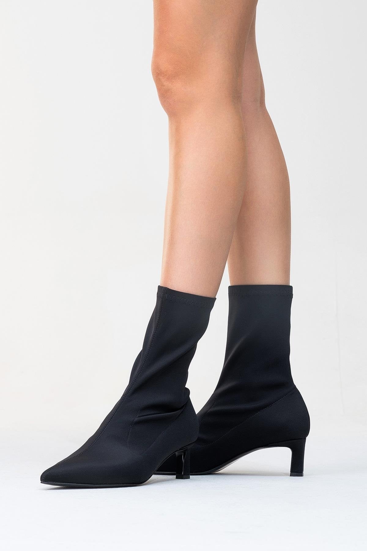 Lewin Black Stretch Pointed Toe Stiletto Boot (Women)