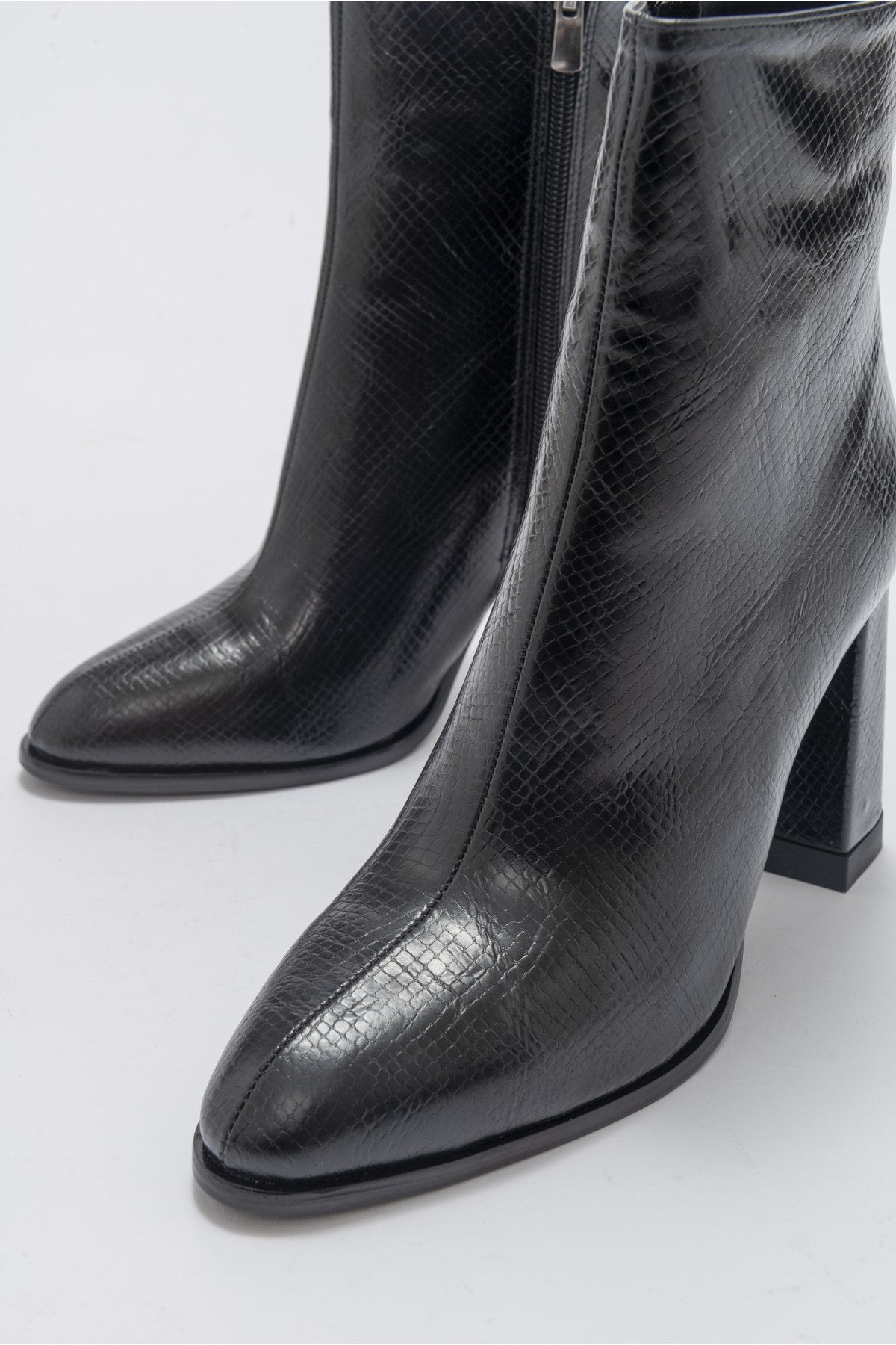 Jewel Black Pattern High Heel Boot (Women)