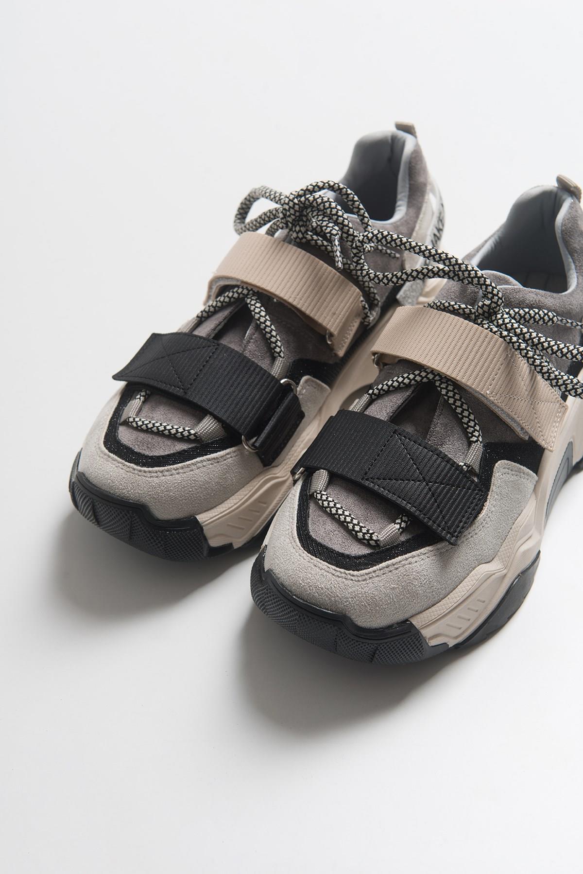 Lulen - Black Taupe Glitter-Logo Velcro Sport Sneaker (Women)