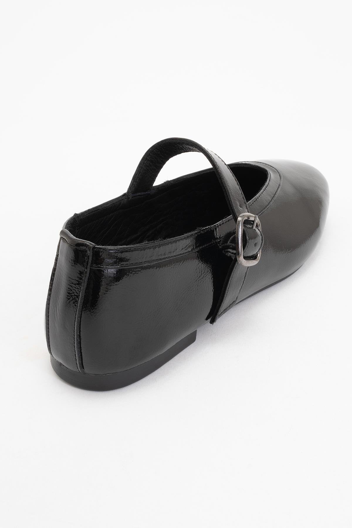 Matilda - Black Patent Leather Mary Jane Flats