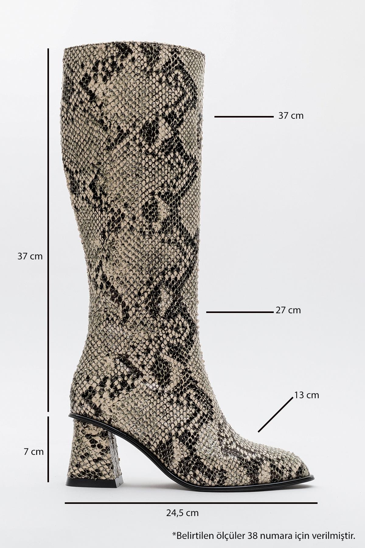 Elly Black White Pattern Block Heel Boot (Women)