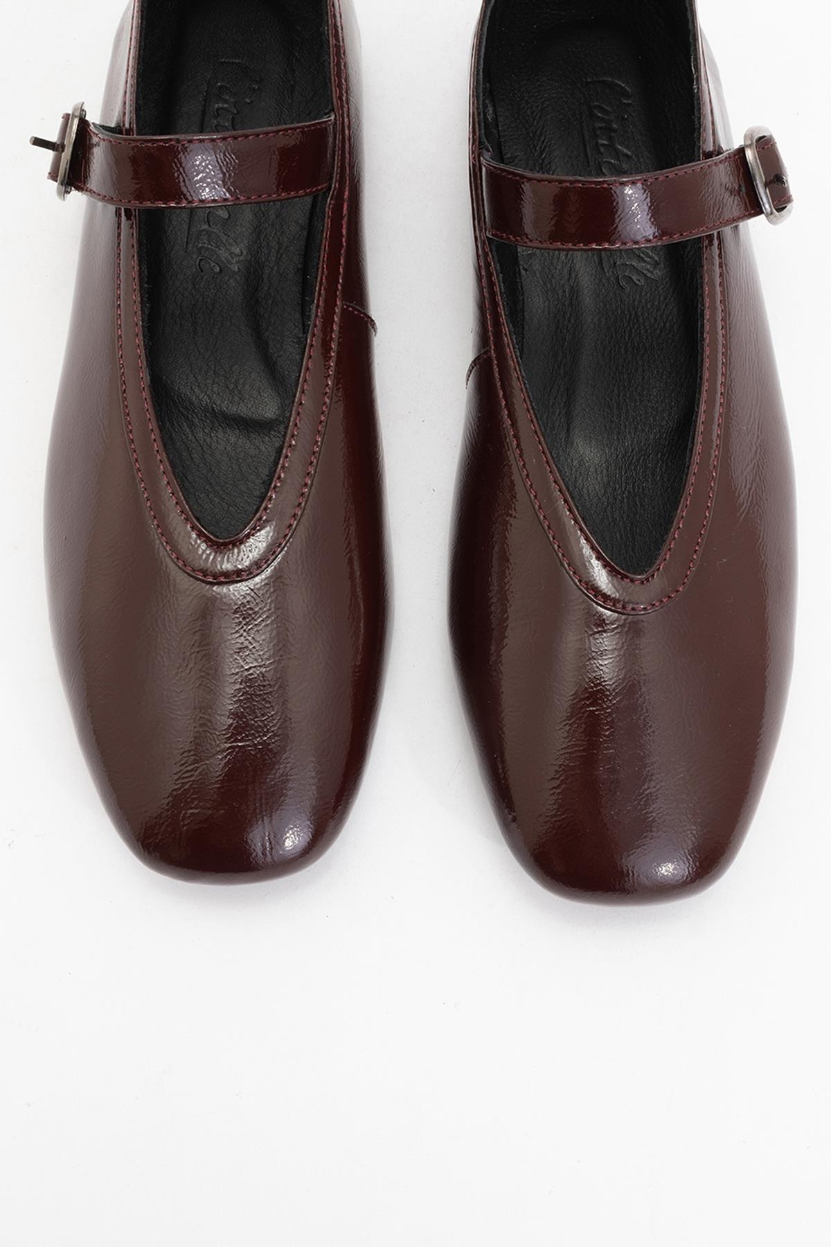 Matilda - Brown Patent Leather Mary Jane Flats