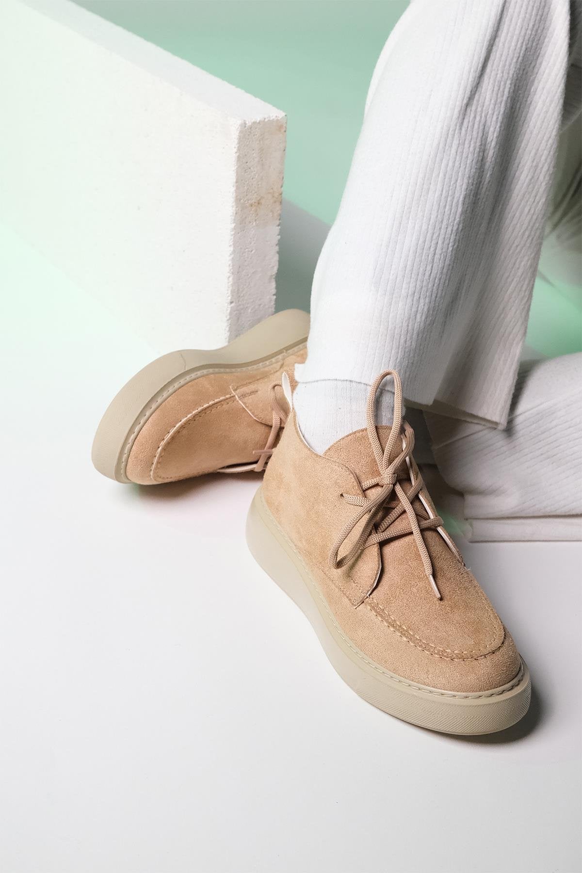 Valve - Taupe Boot (Women)