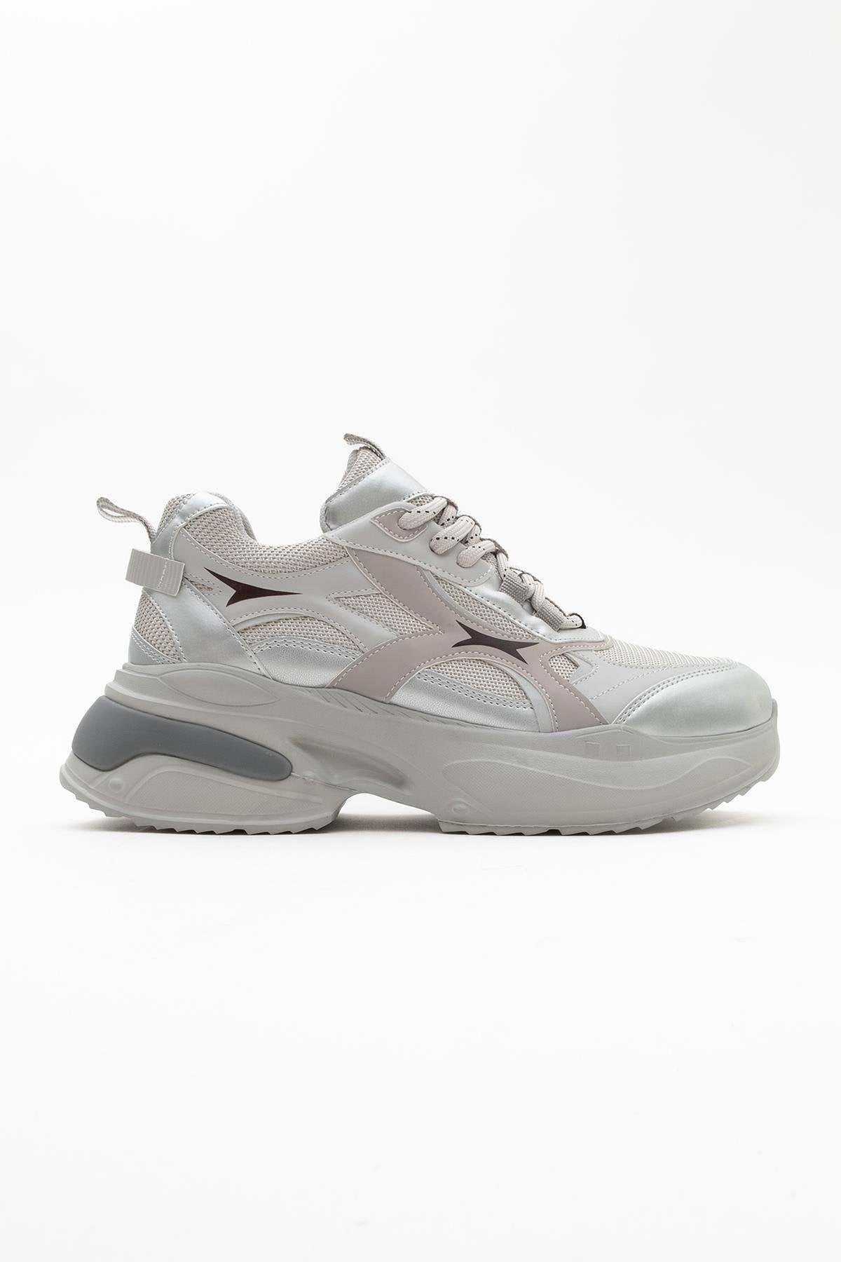 Marron - Silver Gray Sneakers (Women)