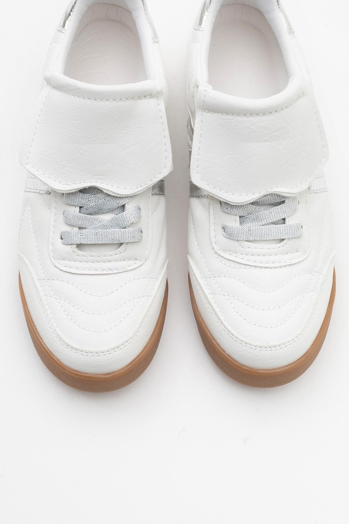 Bria - White Sneaker (Women)