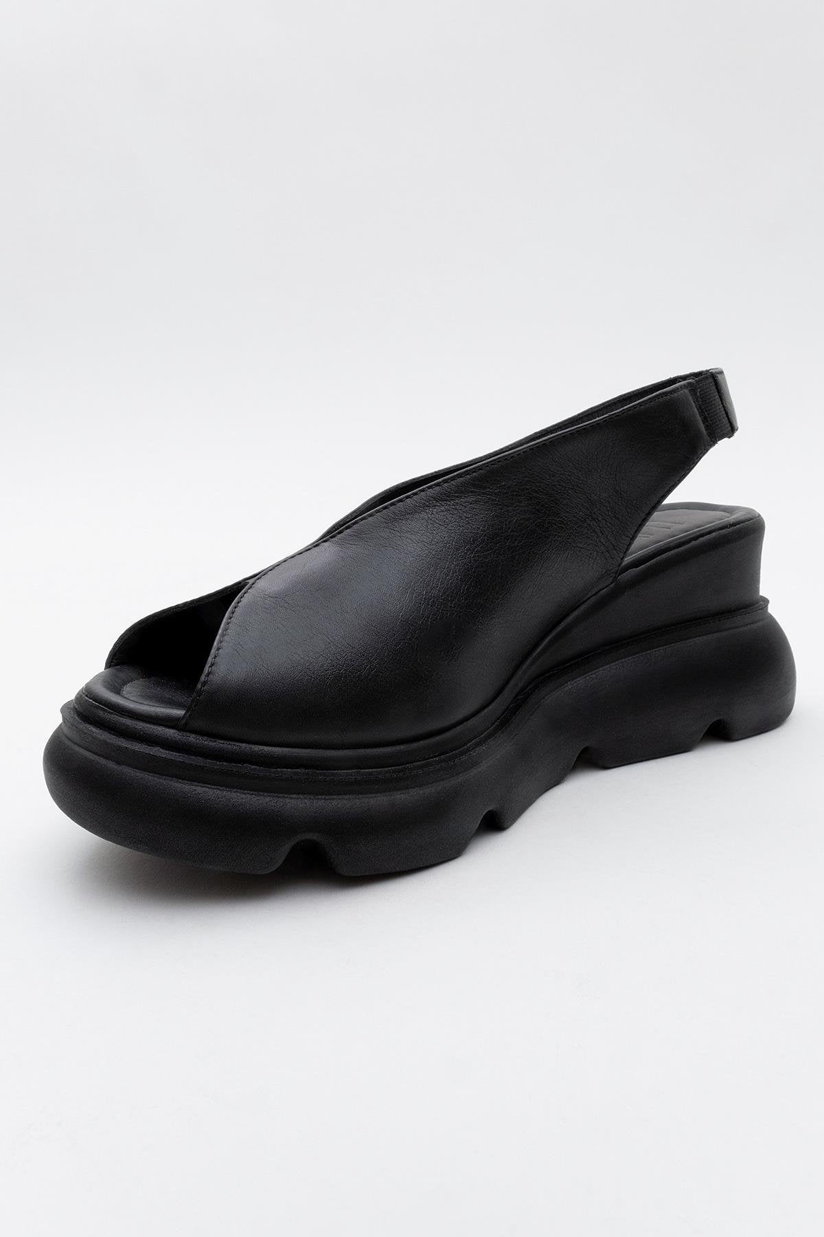 Sam Black Leather Platform Slide (Women)