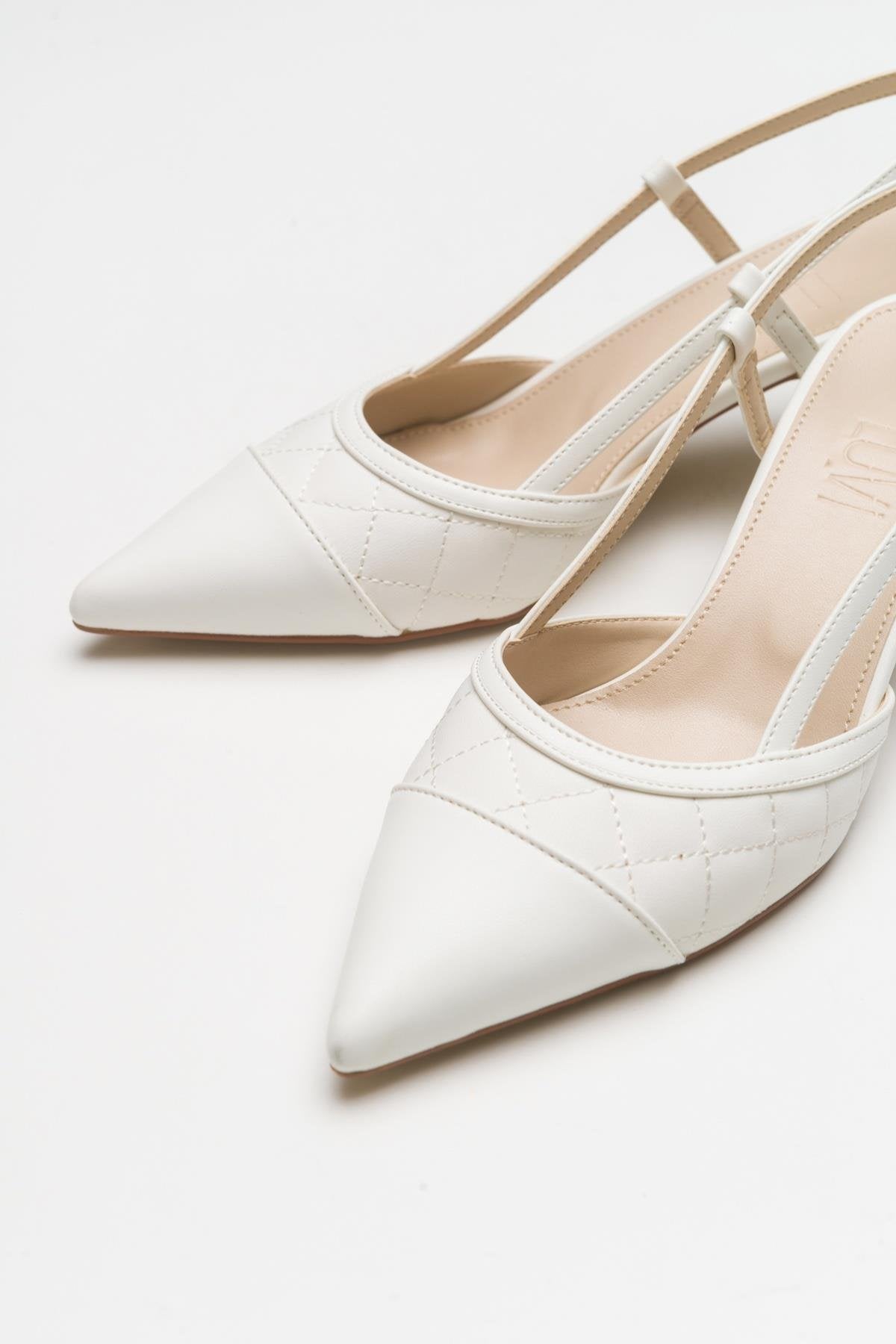 Point - White Heeled Shoe (Women)