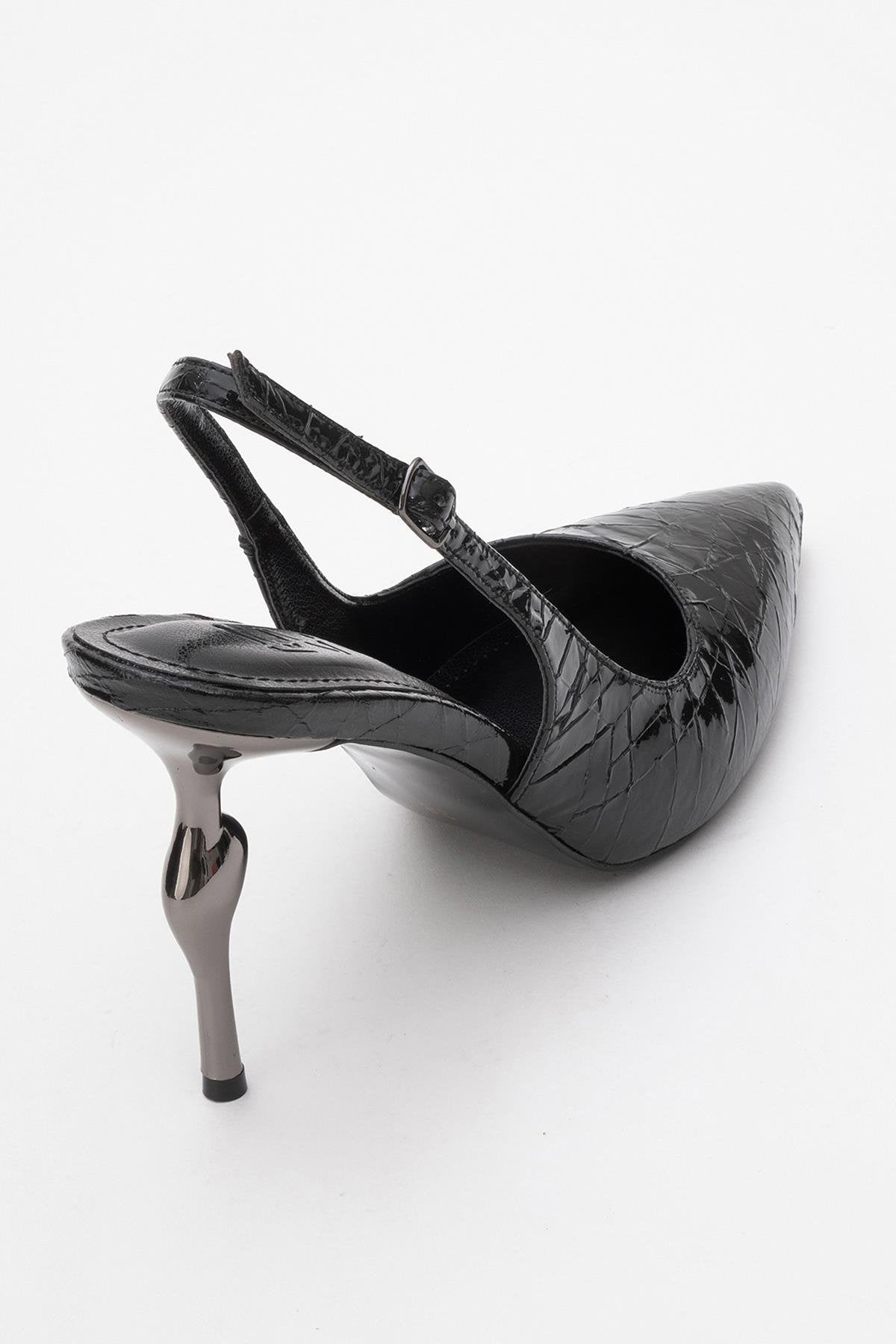 Chica - Black Patterned Backless Pointed High Heel (Women)