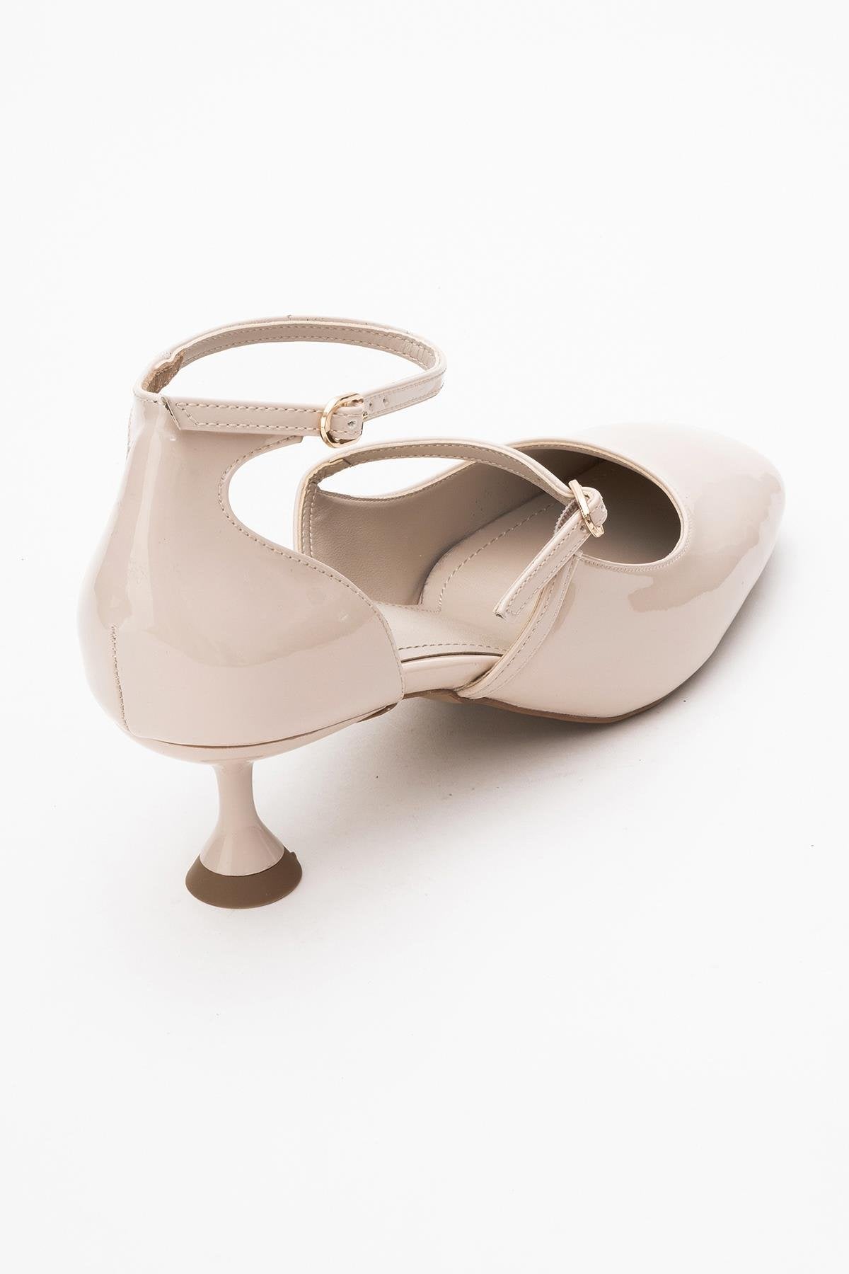 Emly - Off-White Square Toe Low Heel Shoe (Women)