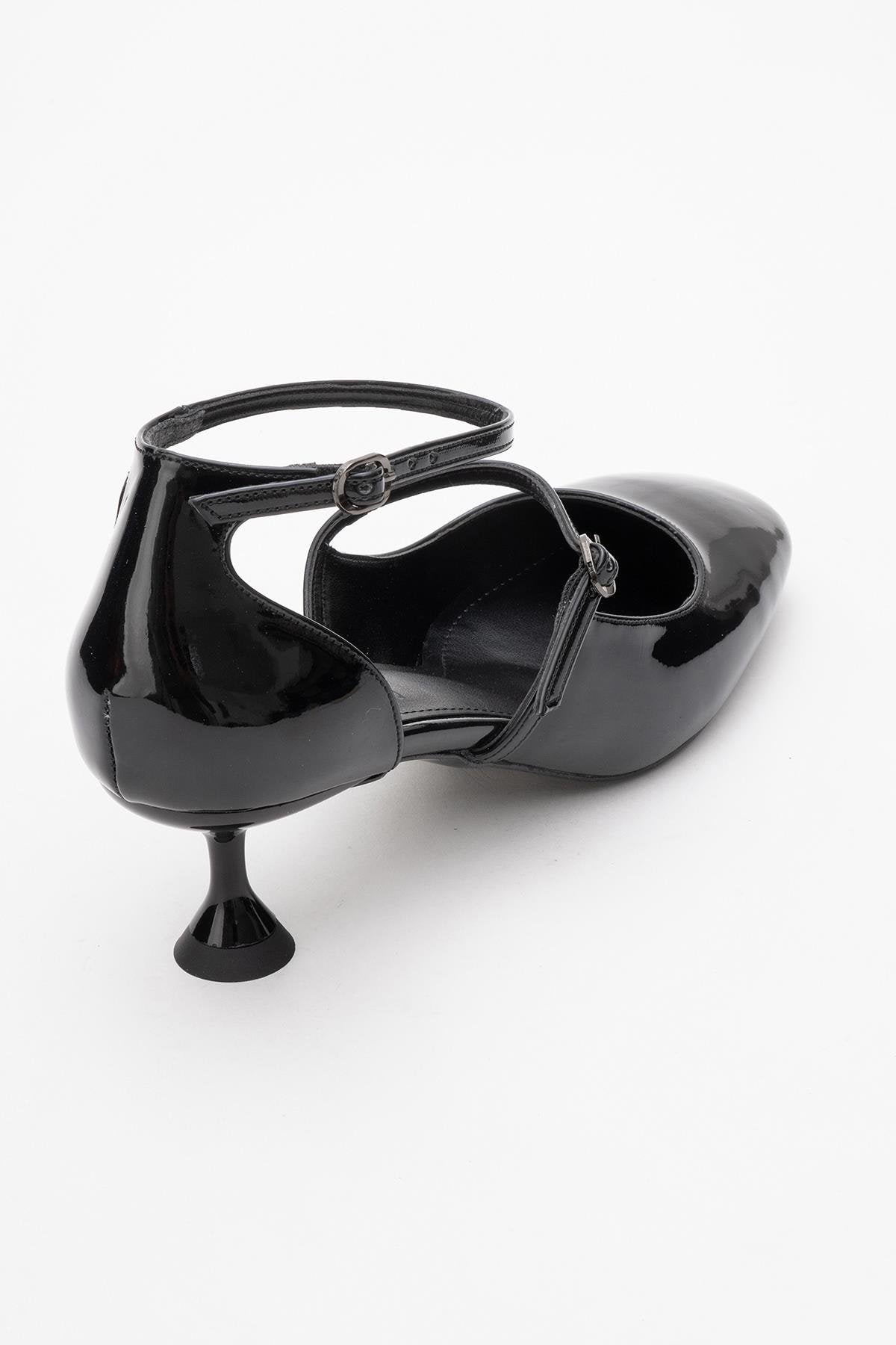 Emly - Black Square Toe Low Heel Shoe (Women)