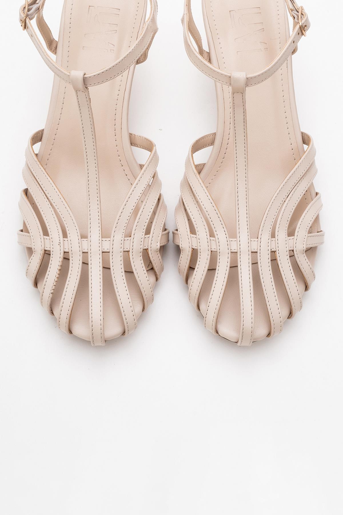 Felip - Off-White Strappy Low Heel Sandal (Women)