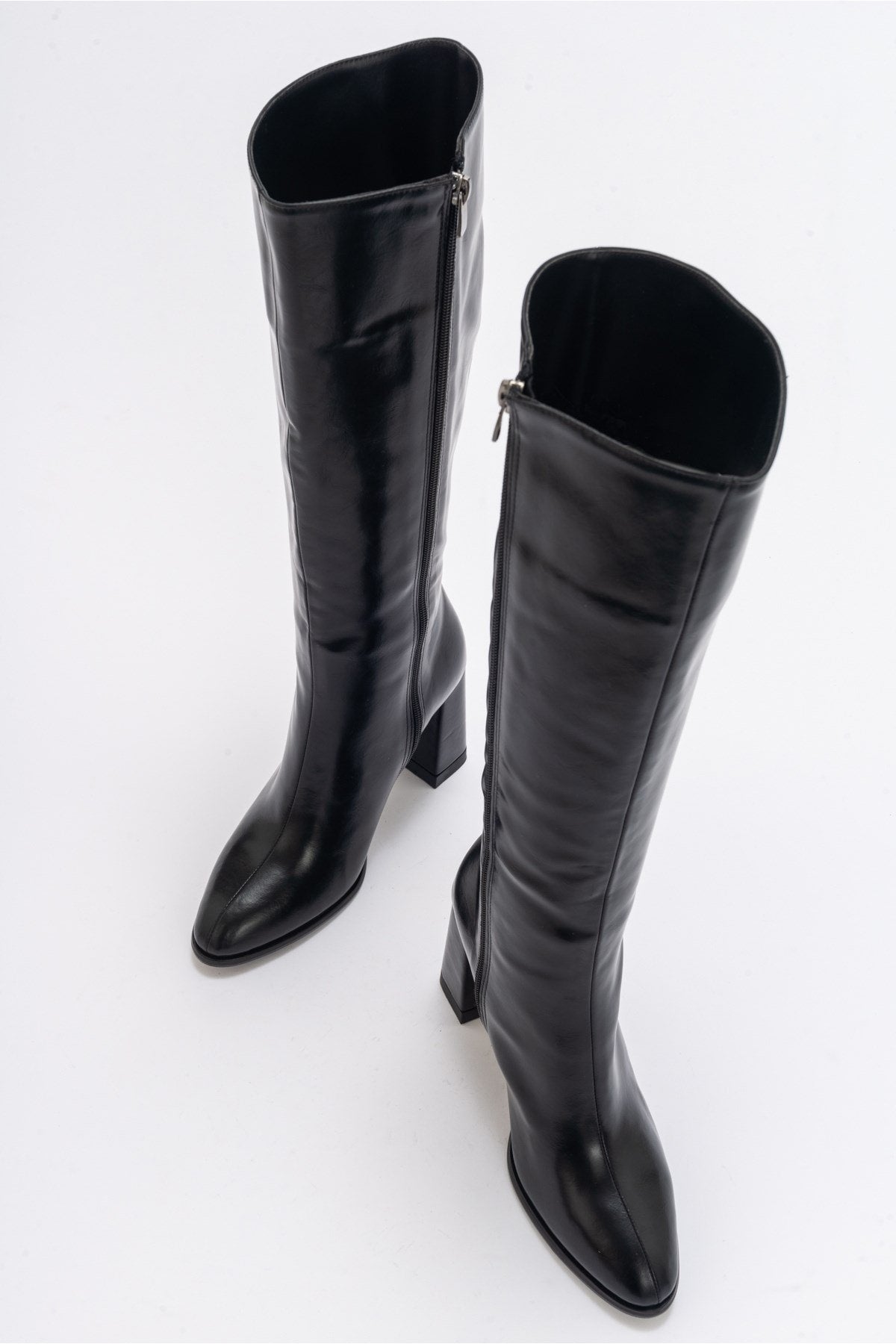 Decer - Black Heeled Boot (Women)