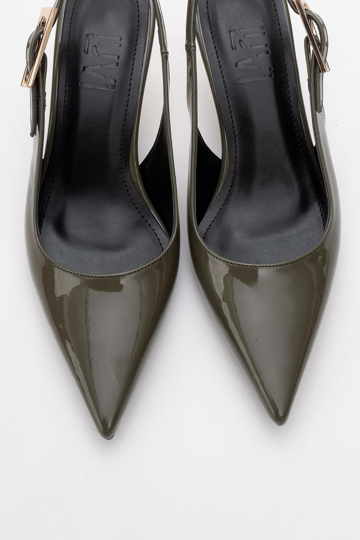 Arty - Olive Patent Pointed Toe Slingback Stiletto (Women)