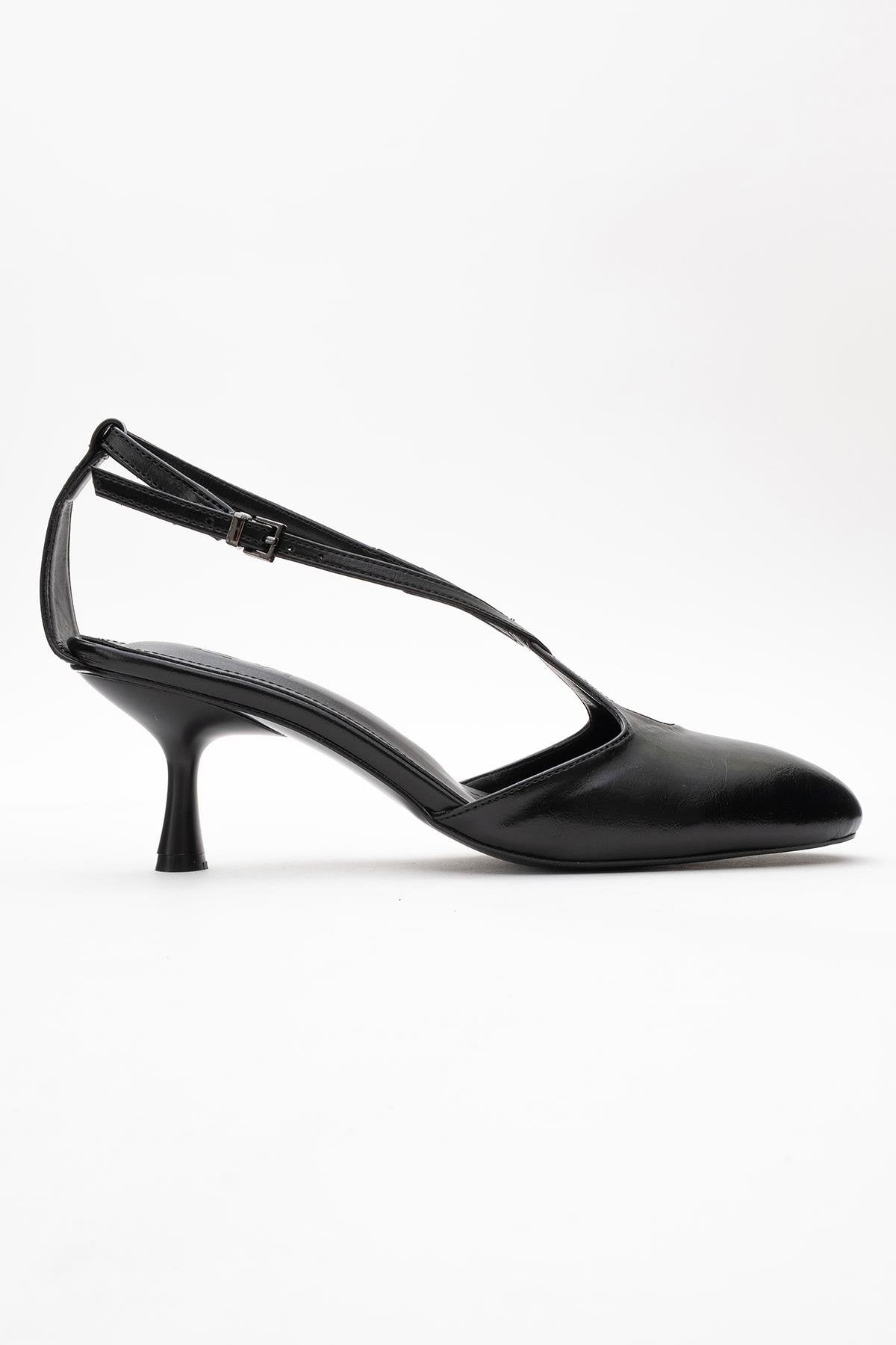 Agves - Black Heeled Sandal (Women)