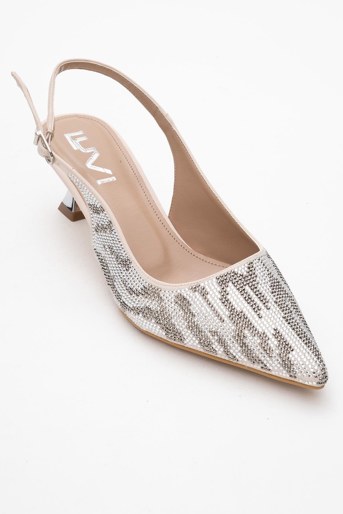 Ushes - Beige Short Heel Dress Shoe (Women)