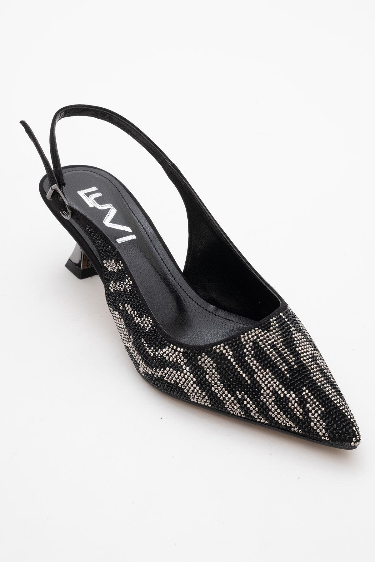 Ushes - Black Short Heel Dress Shoe (Women)