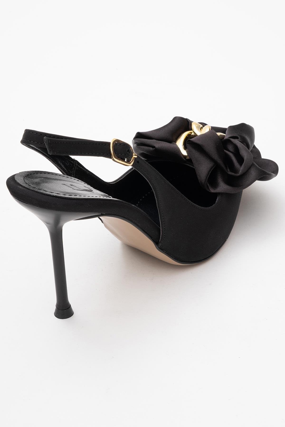 Noria - Black Floral Slim Heel Pump (Women)