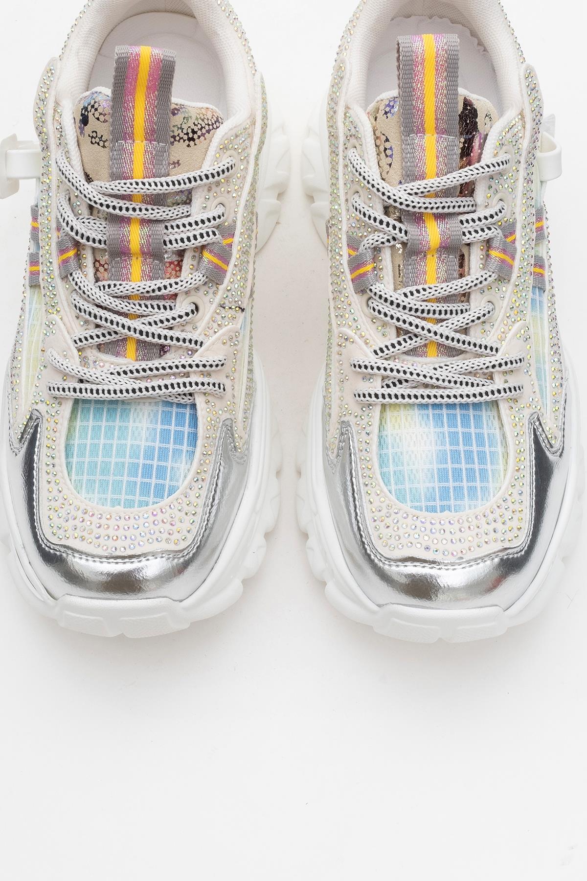 Noi - White/Silver Embellished Sneaker (Women)