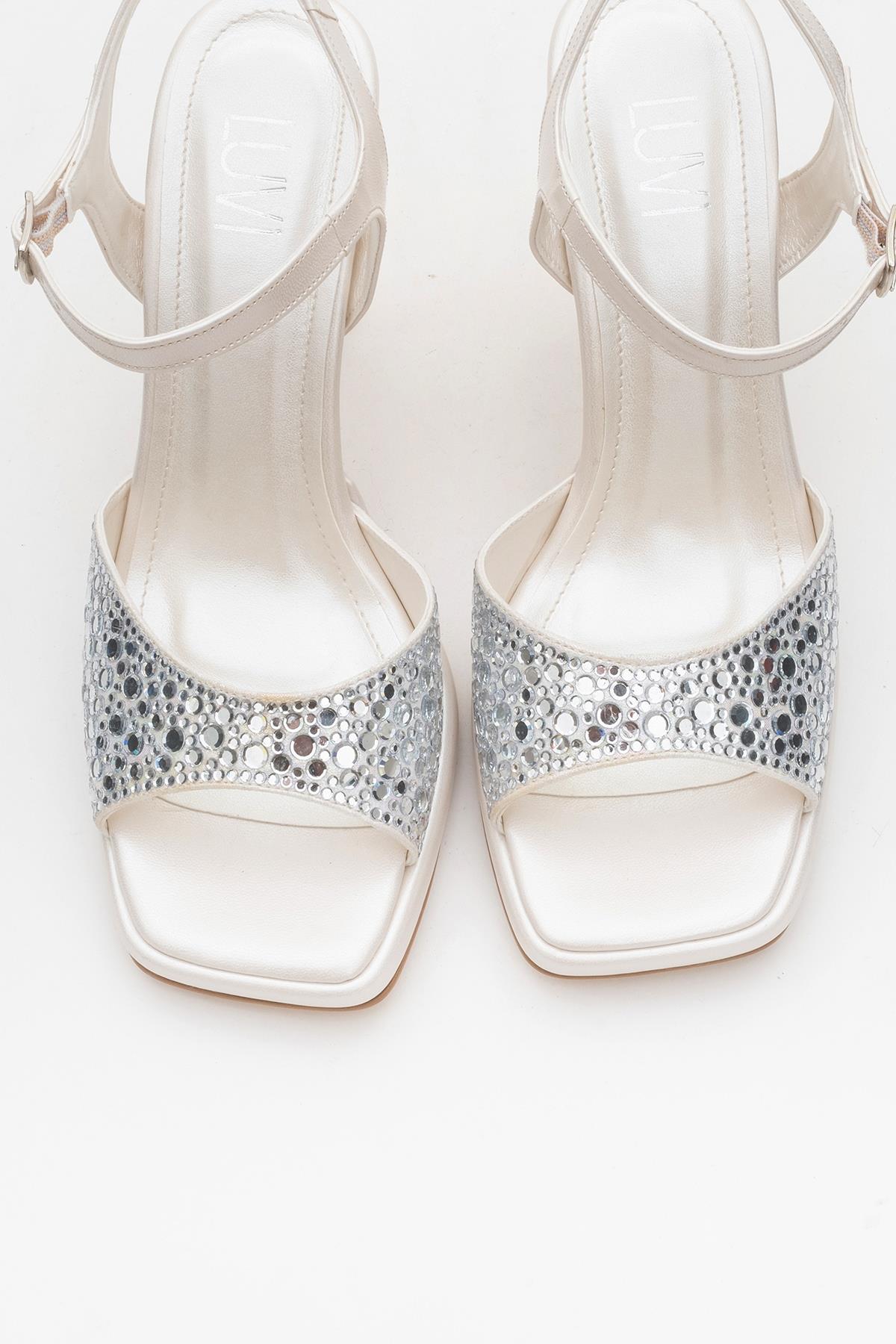 Anche - Pearl Jeweled Evening Shoe (Women)