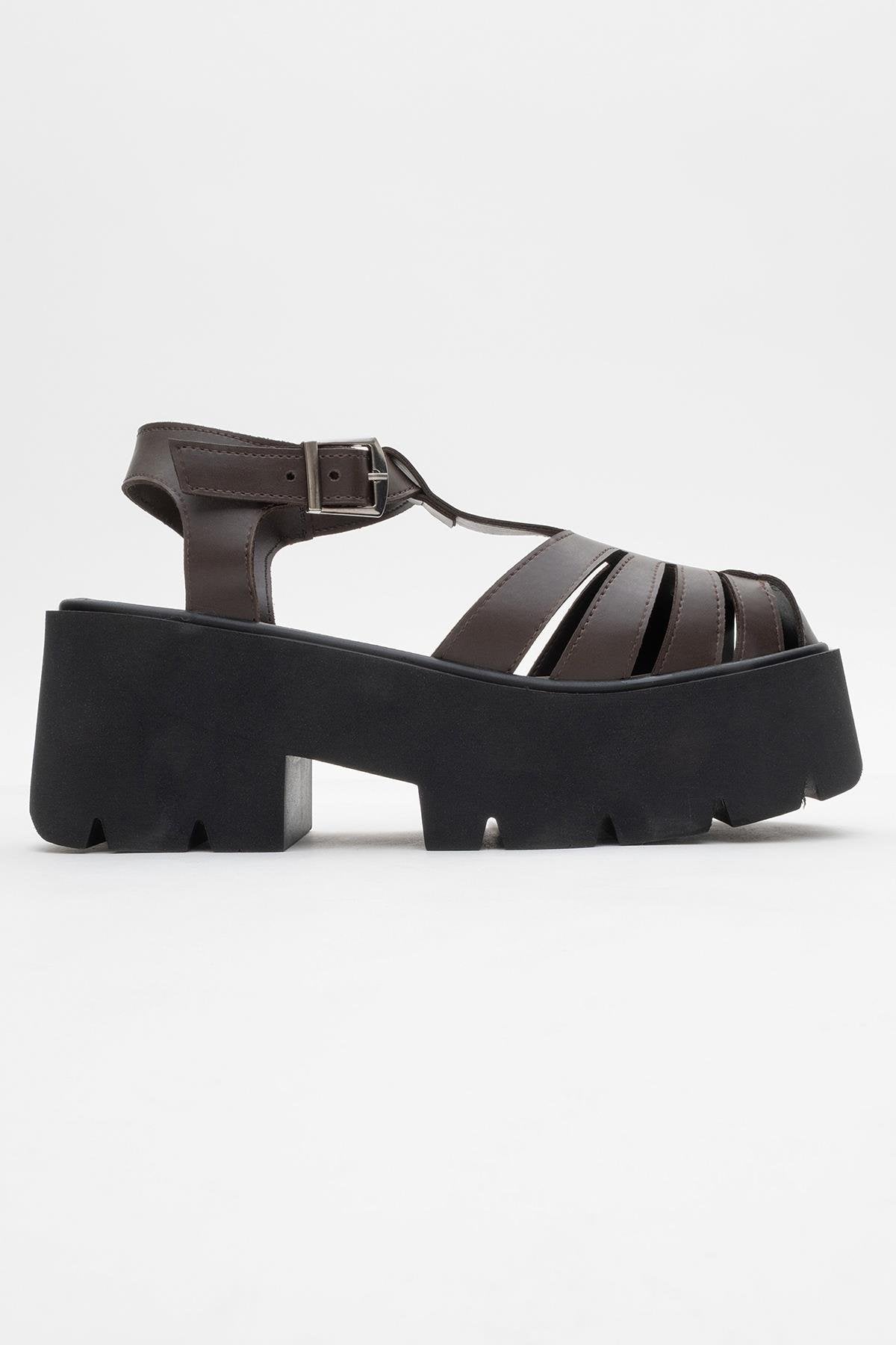 Verua - Brown Platform Sandal (Women)