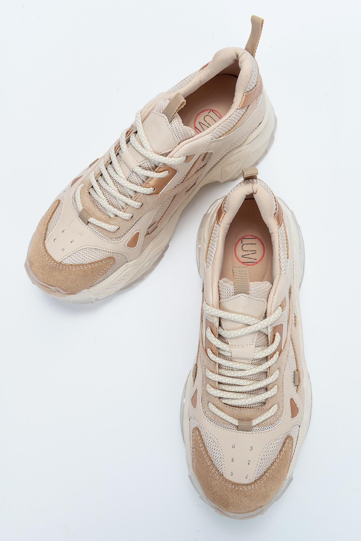 Loretta - Beige Platform Sneakers