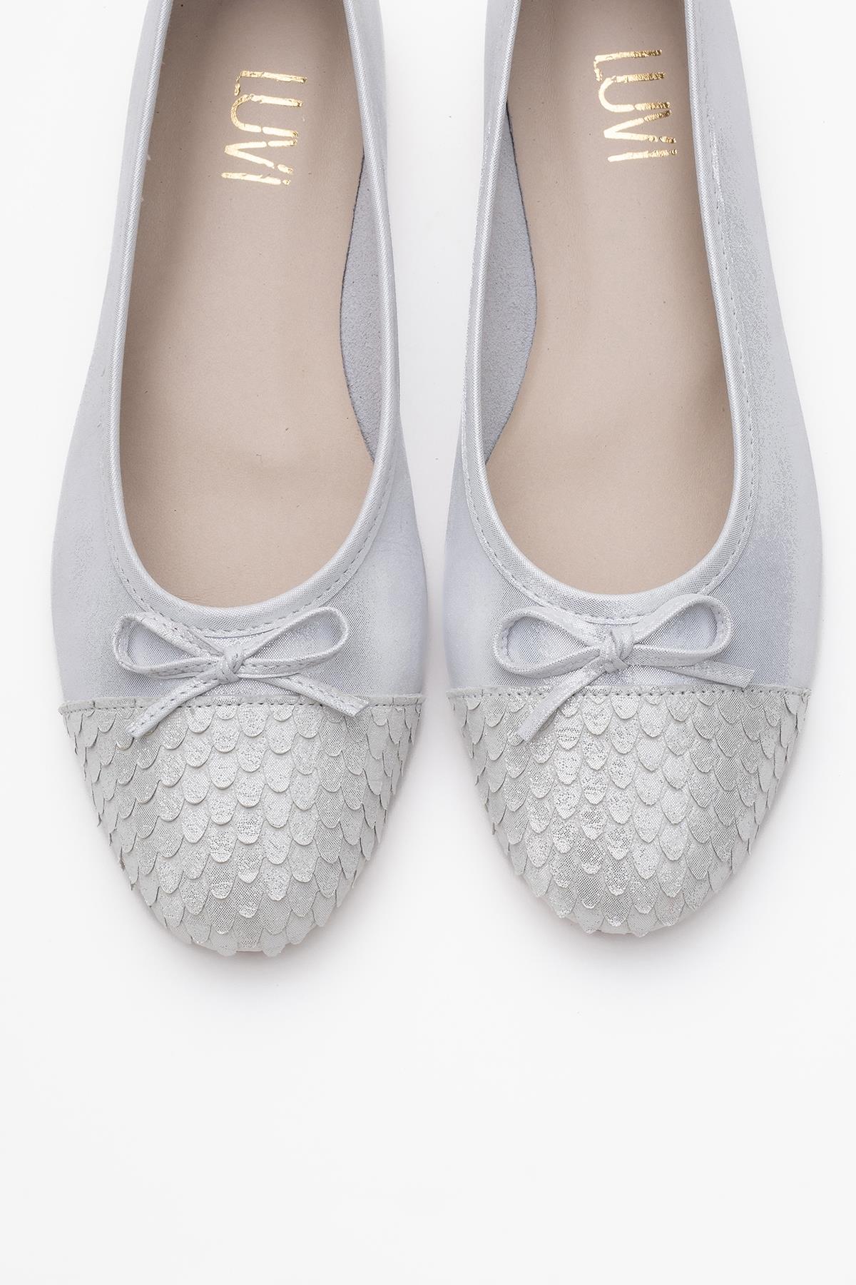 02 - White Genuine Leather Ballet Flat (Women)