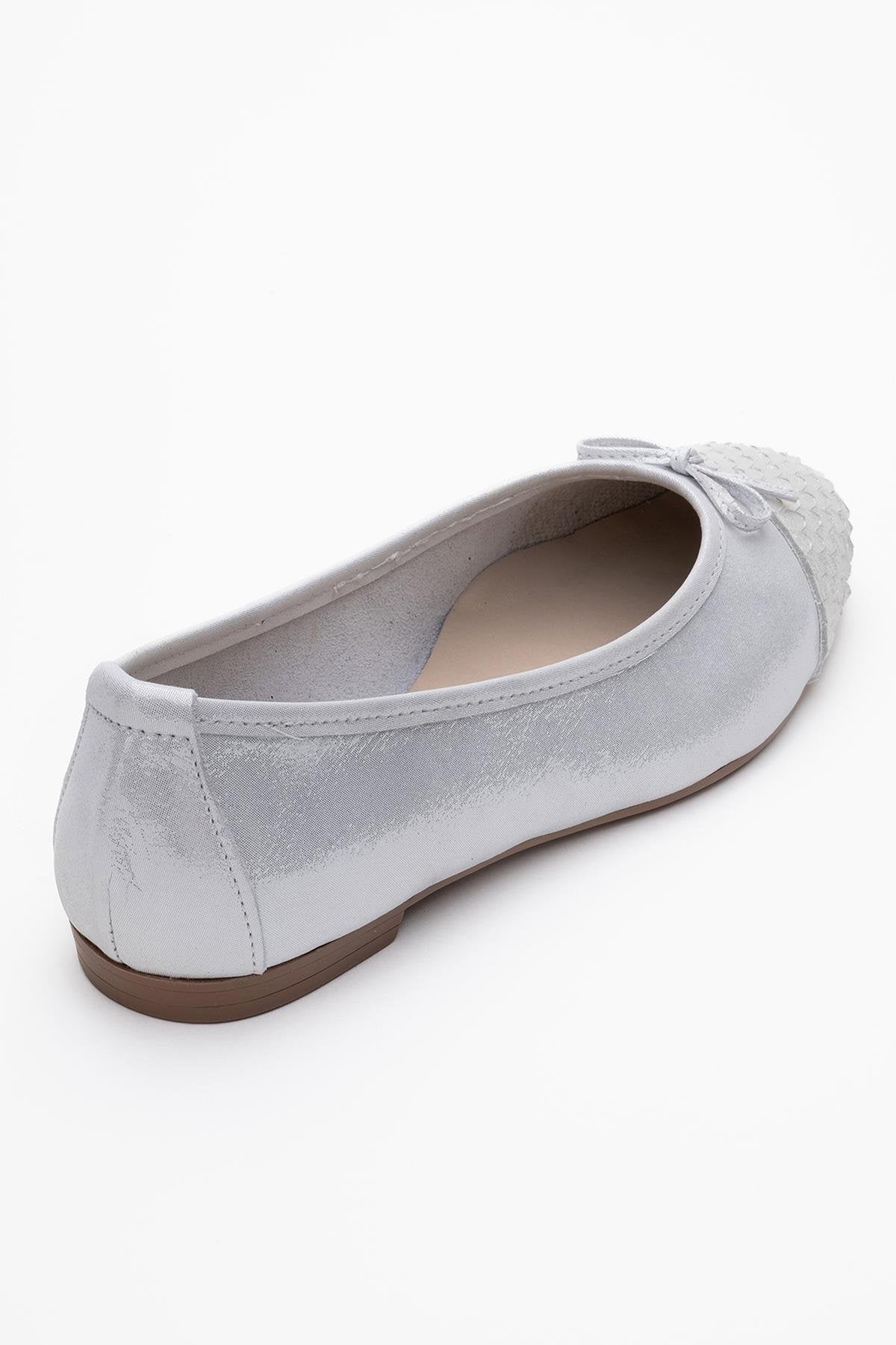 02 - White Genuine Leather Ballet Flat (Women)