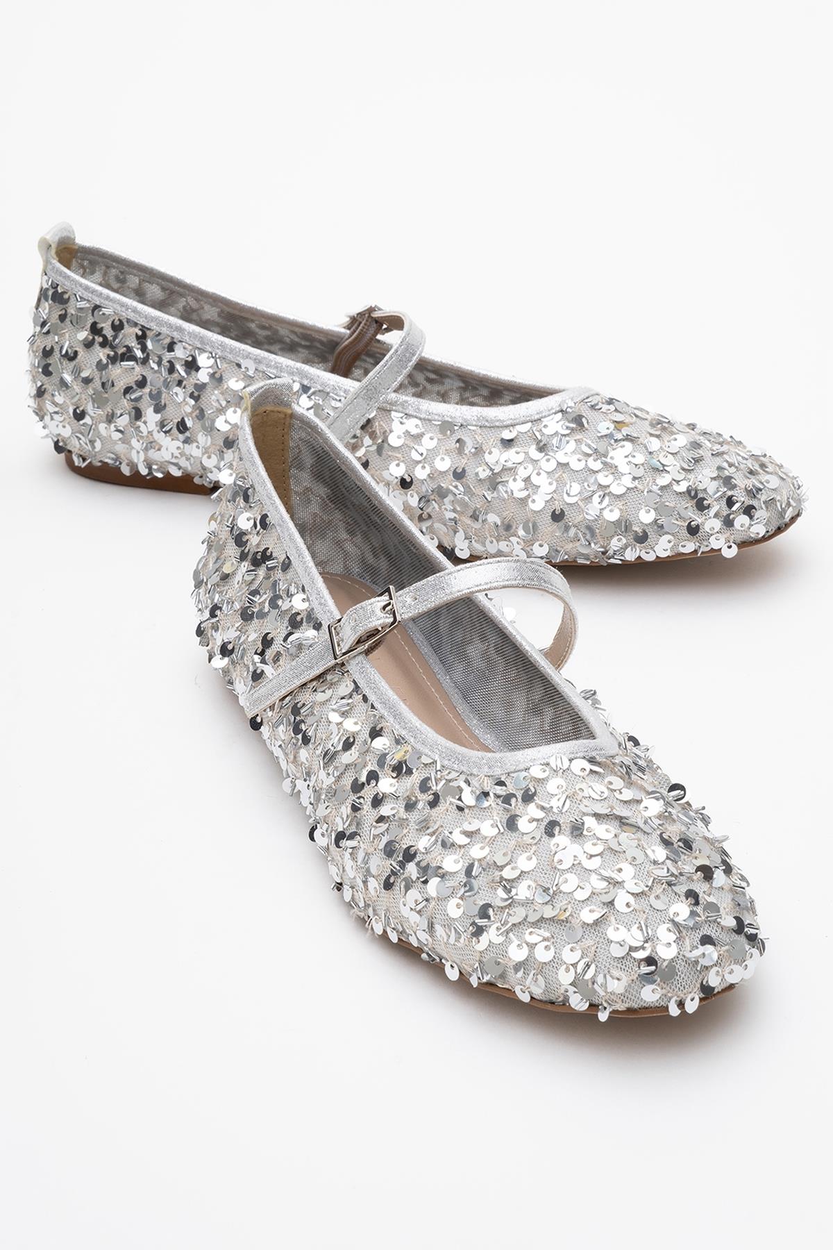 Lush - Silver Sequin Single-Strap Ballet Flat (Women)