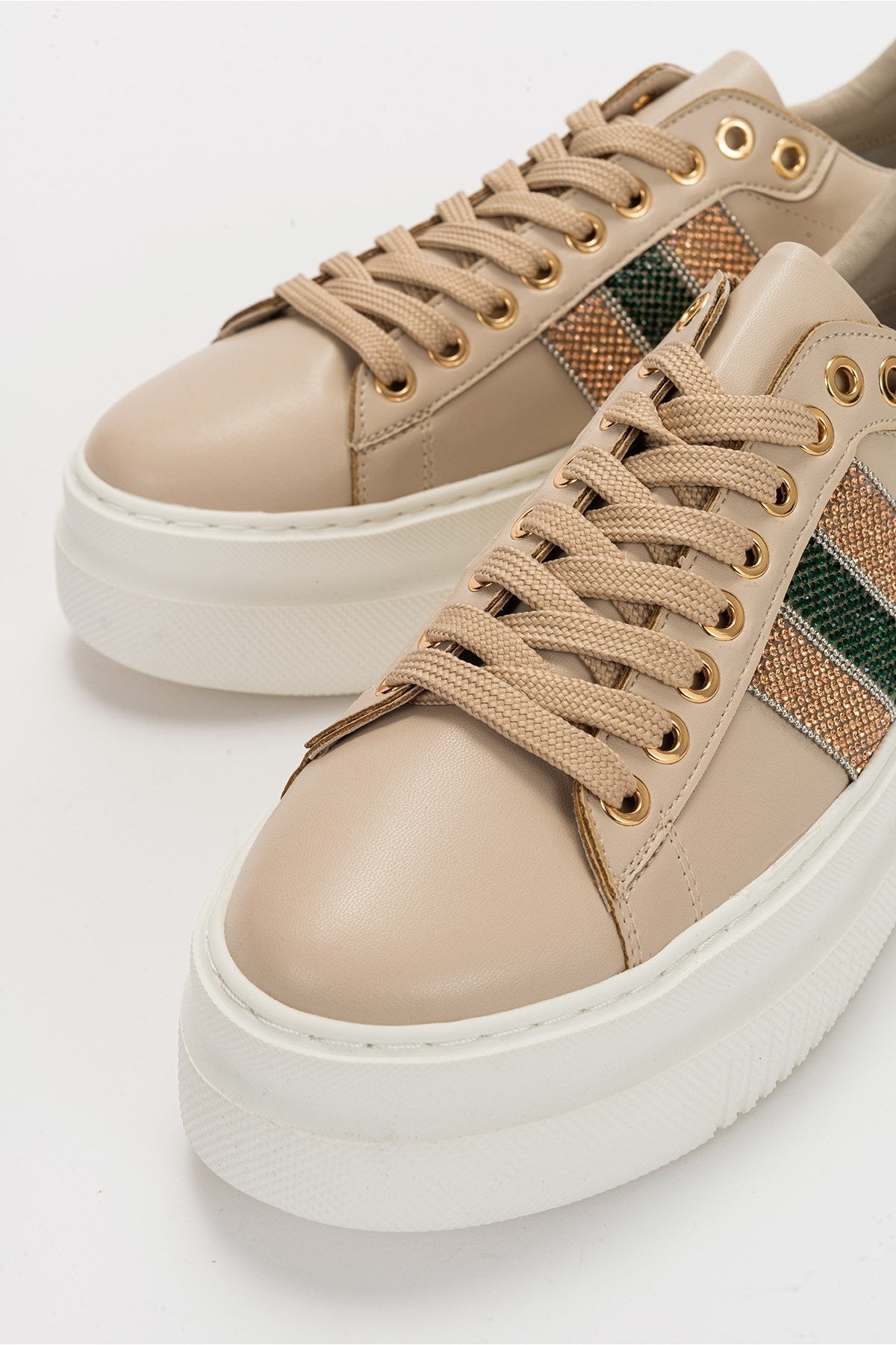 Nuno - Taupe Sneaker (Women)