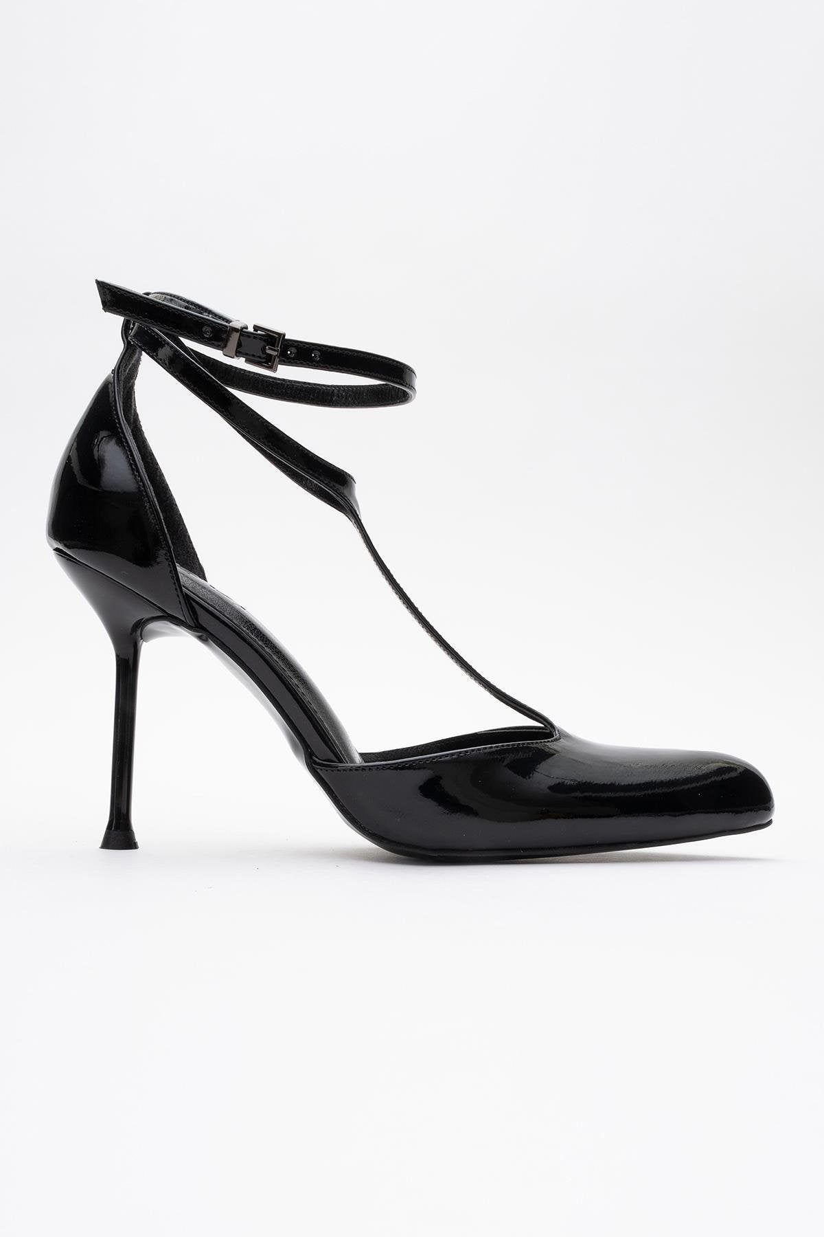Jon - Black Patent Stiletto Heel Shoe (Women)
