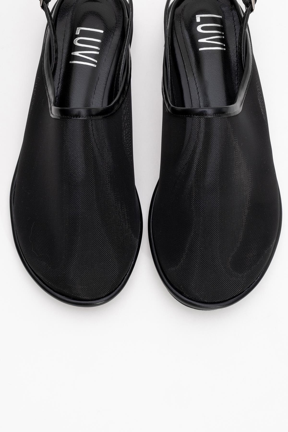 Shen Black Mesh Sandal (Women)