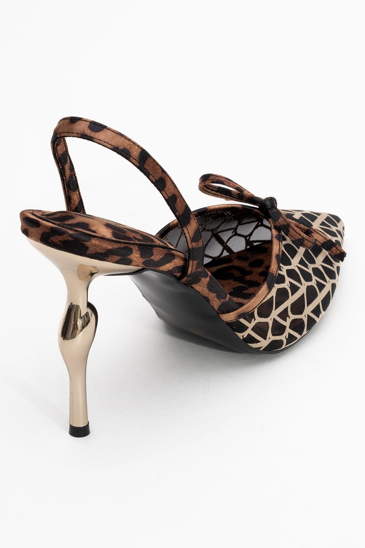 Peony - Black And Yellow Mesh Bow Pointed Toe Pump (Women)