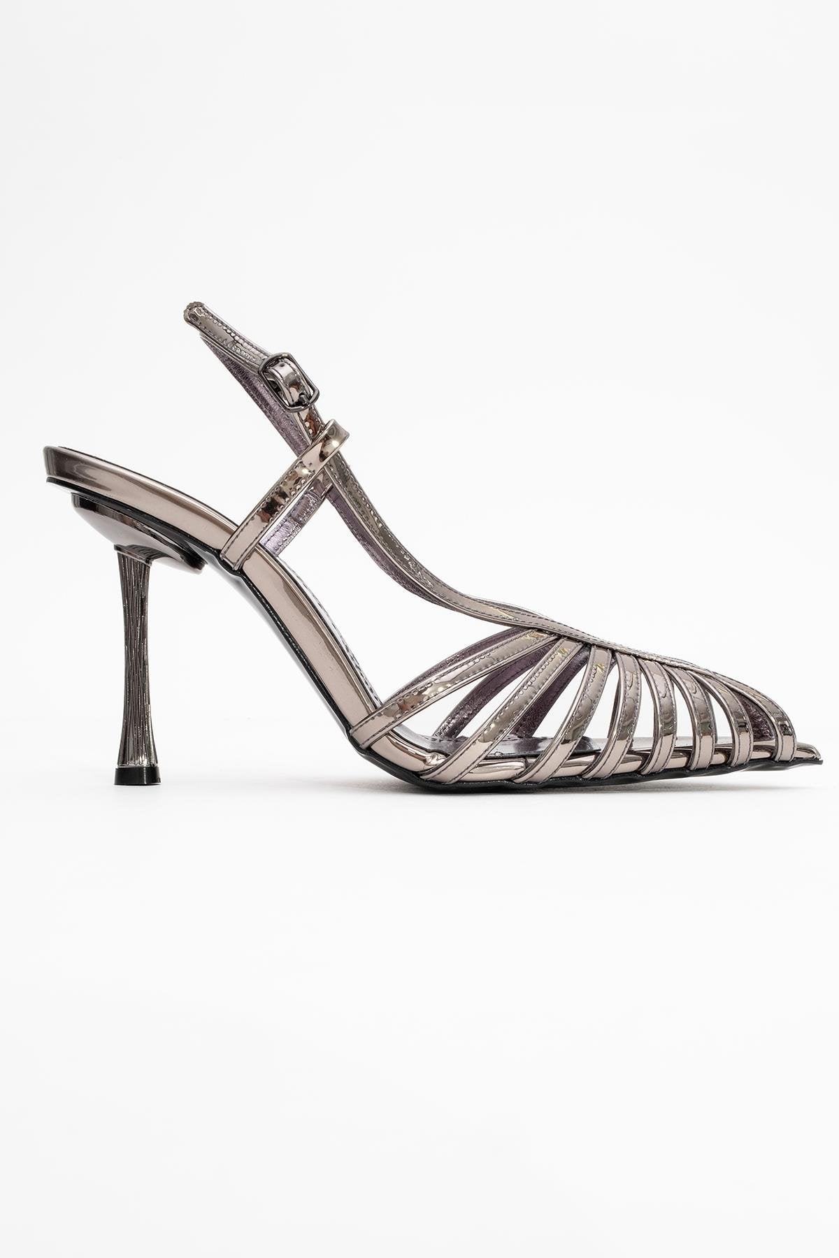 Leaf - Platinum Mirror High Heel Pump (Women)