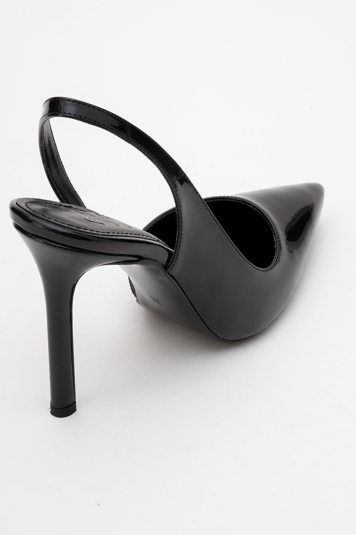 Twine - Black Patent Heeled Shoe (Women)