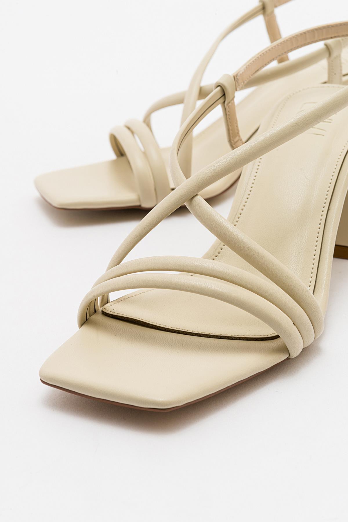 Daisy - Beige Heeled Shoe (Women)