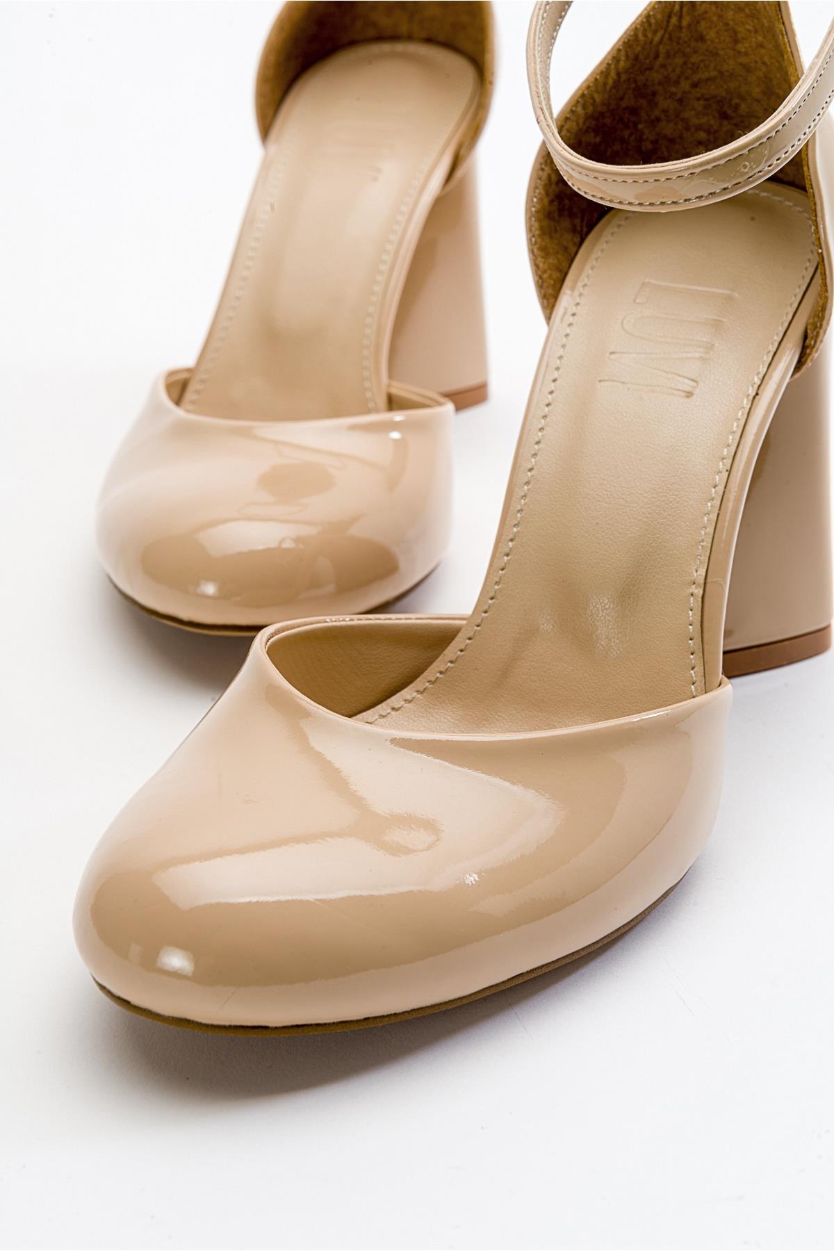 Oslo - Beige Heeled Shoe (Women)
