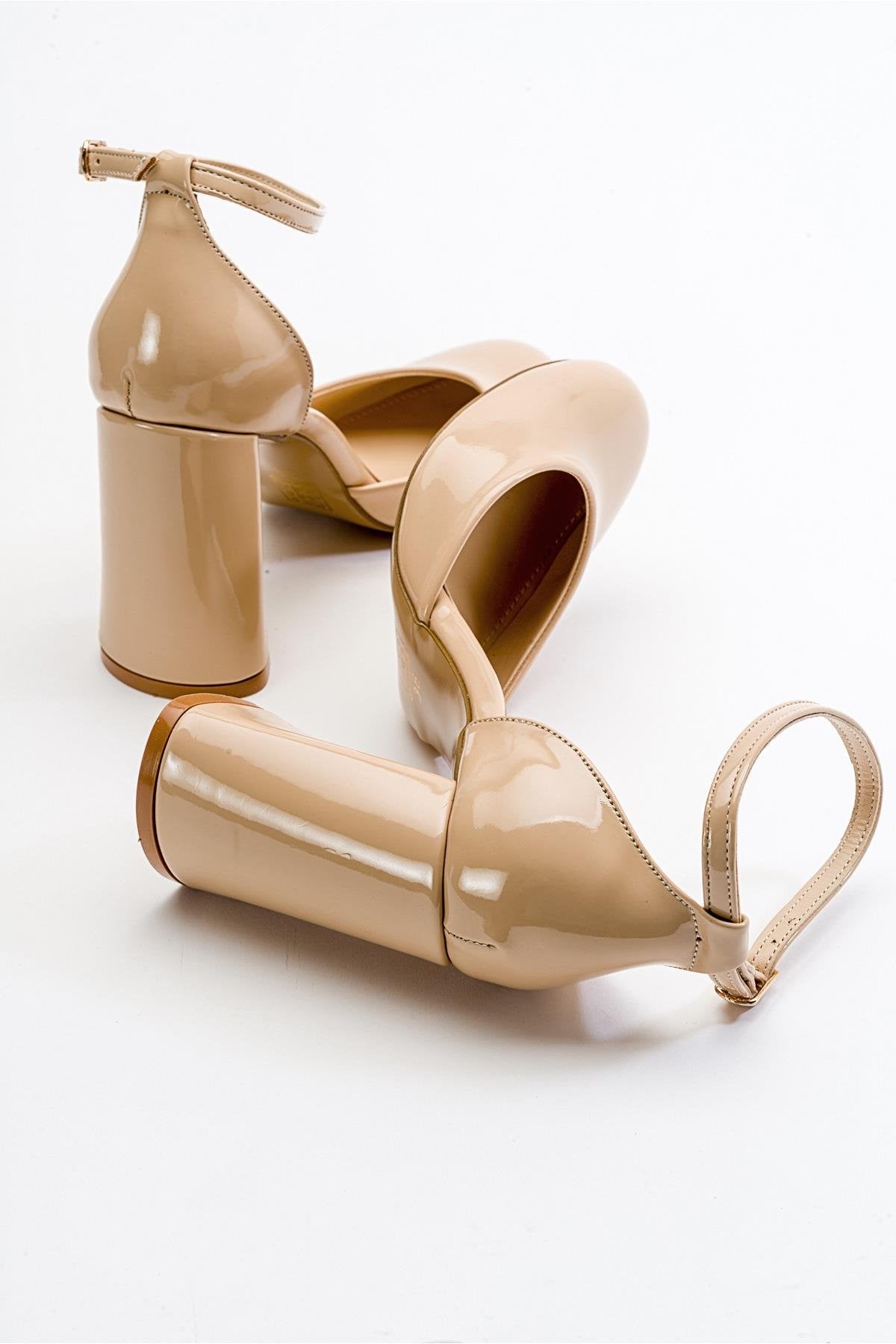 Oslo - Beige Heeled Shoe (Women)